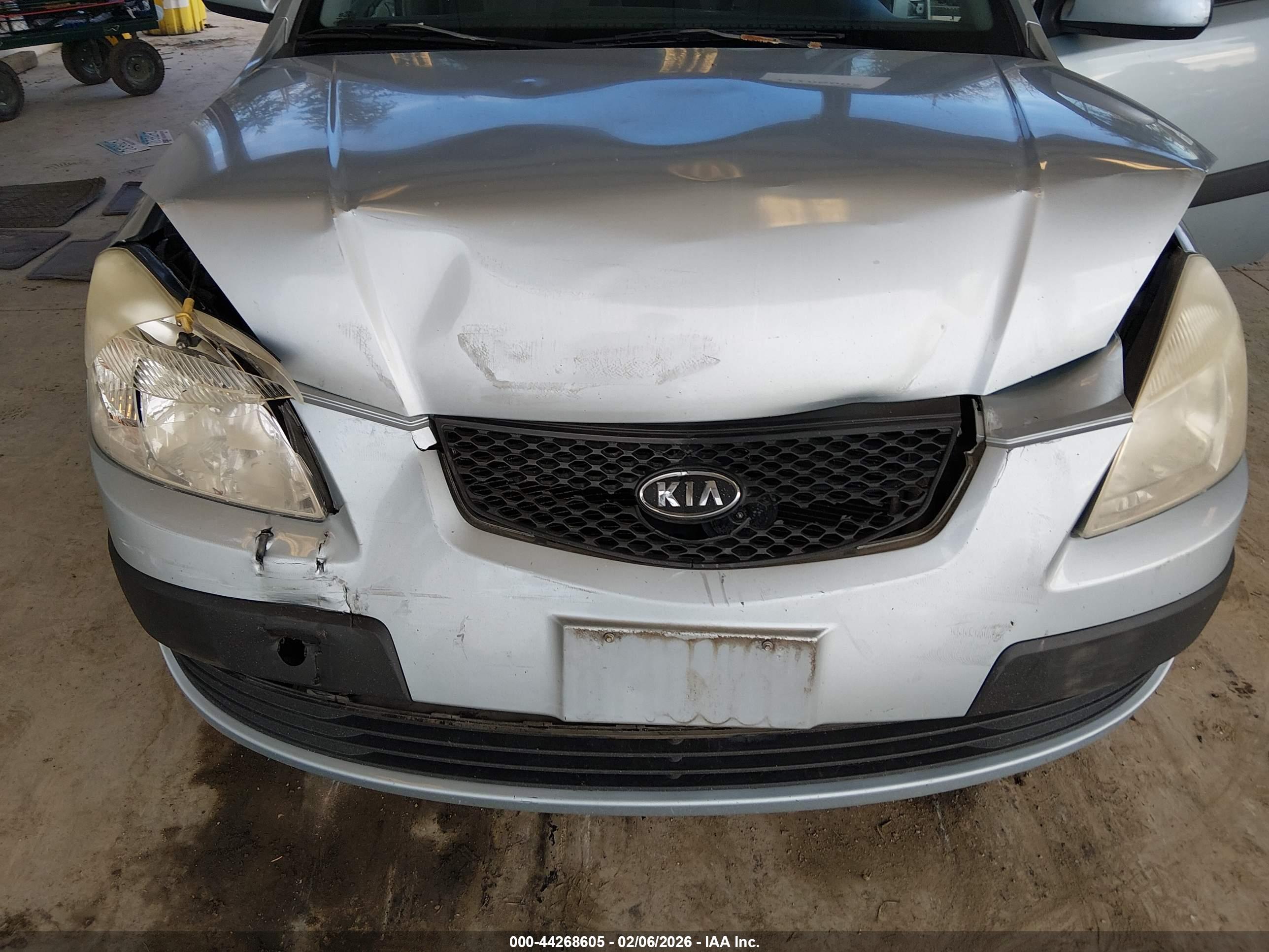 KIA RIO image 6