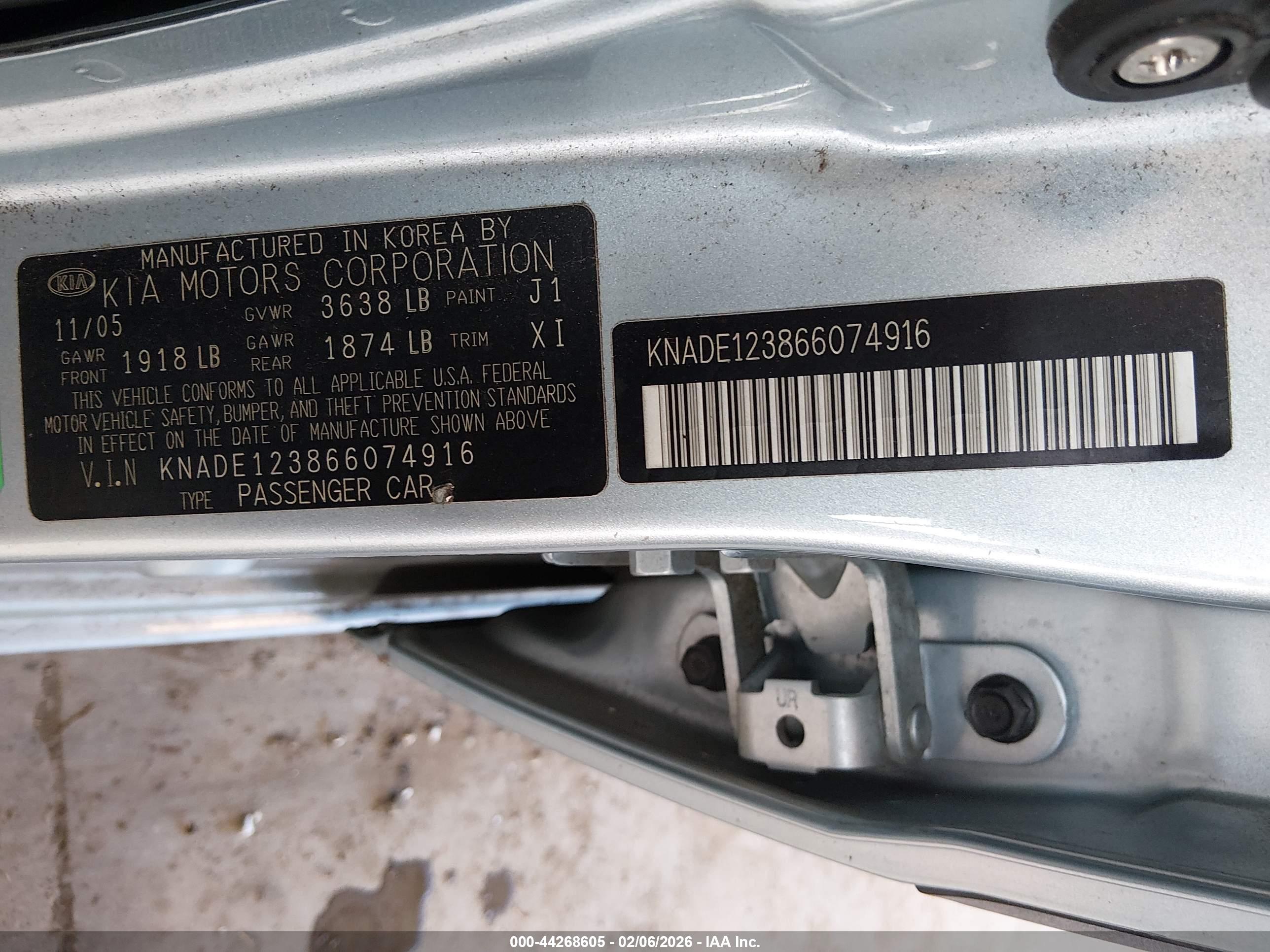 KIA RIO image 9