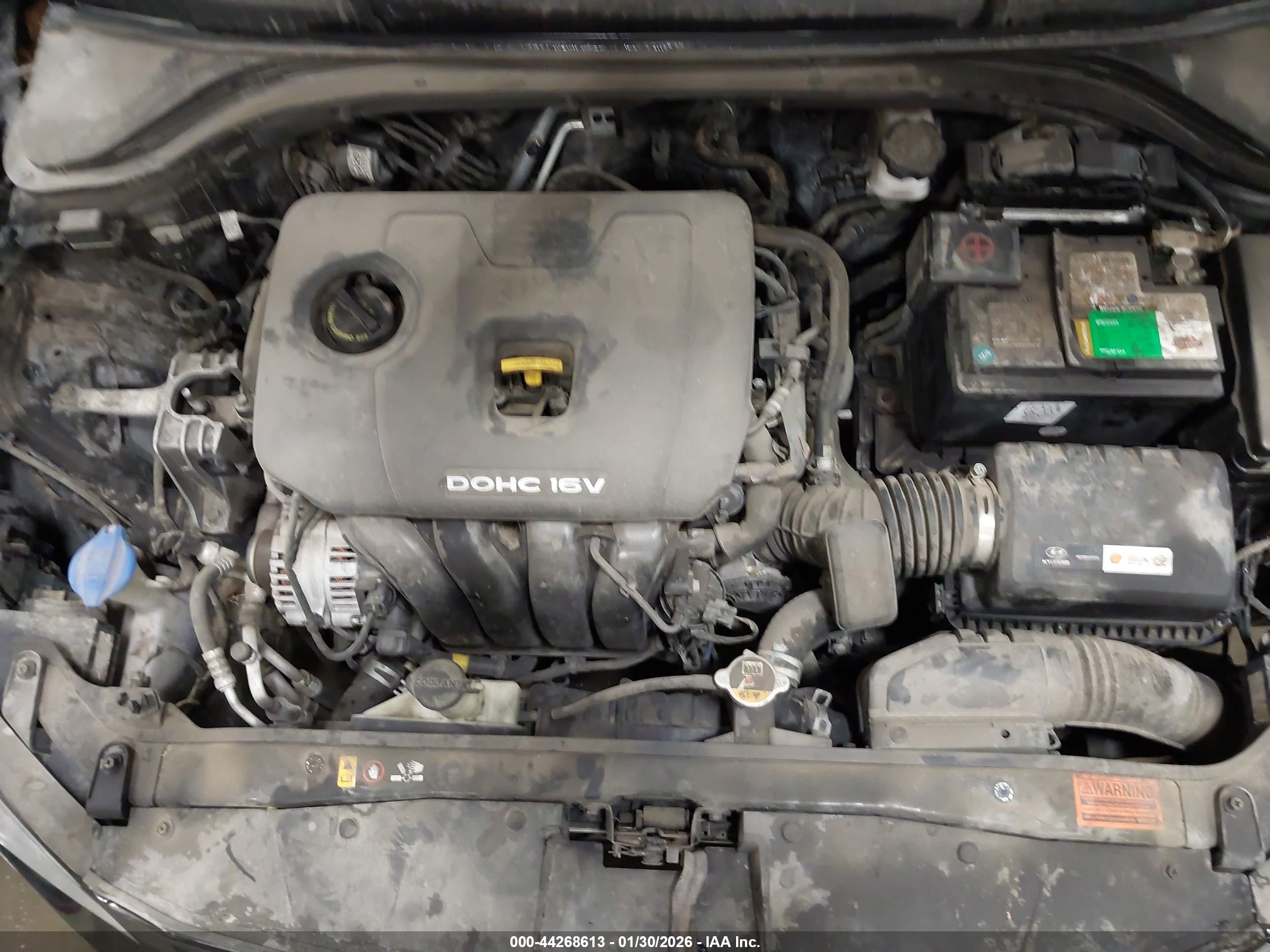 HYUNDAI ELANTRA image 10