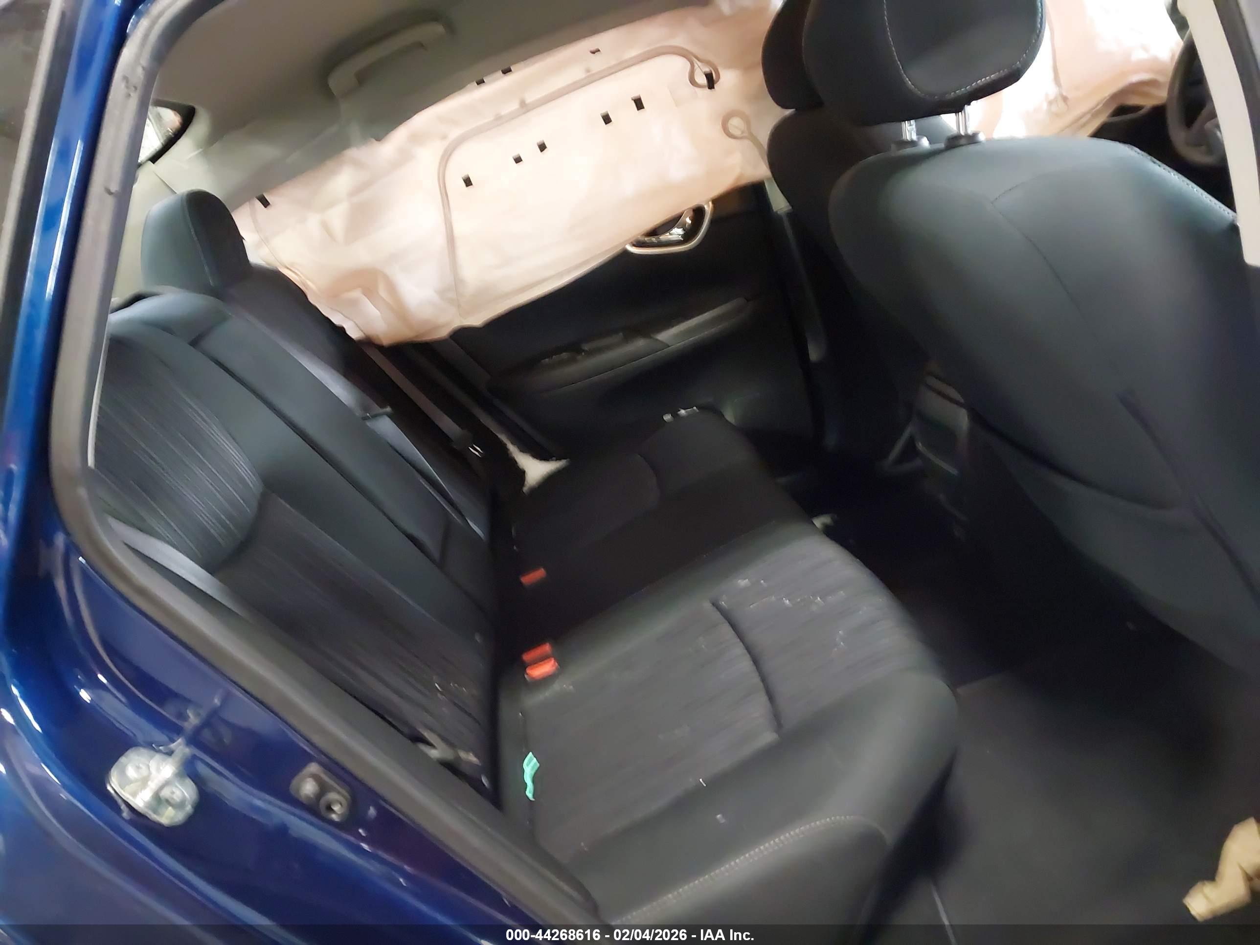 NISSAN SENTRA image 8