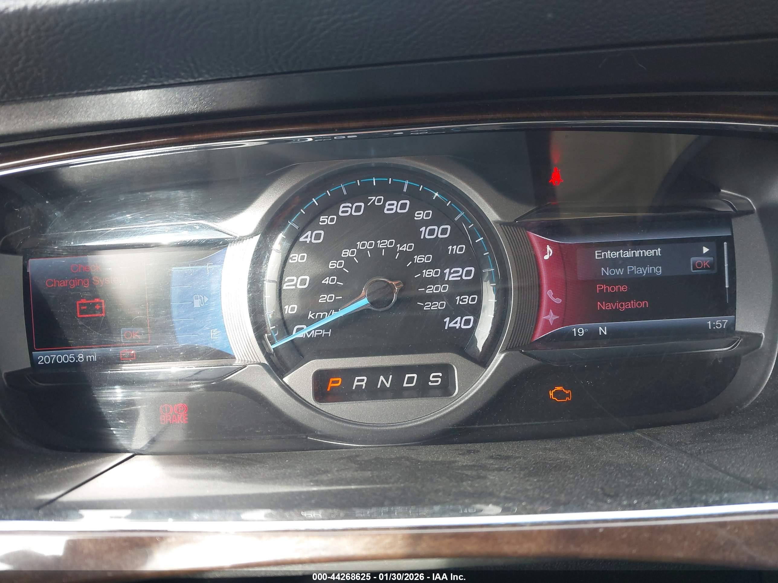 FORD TAURUS image 7