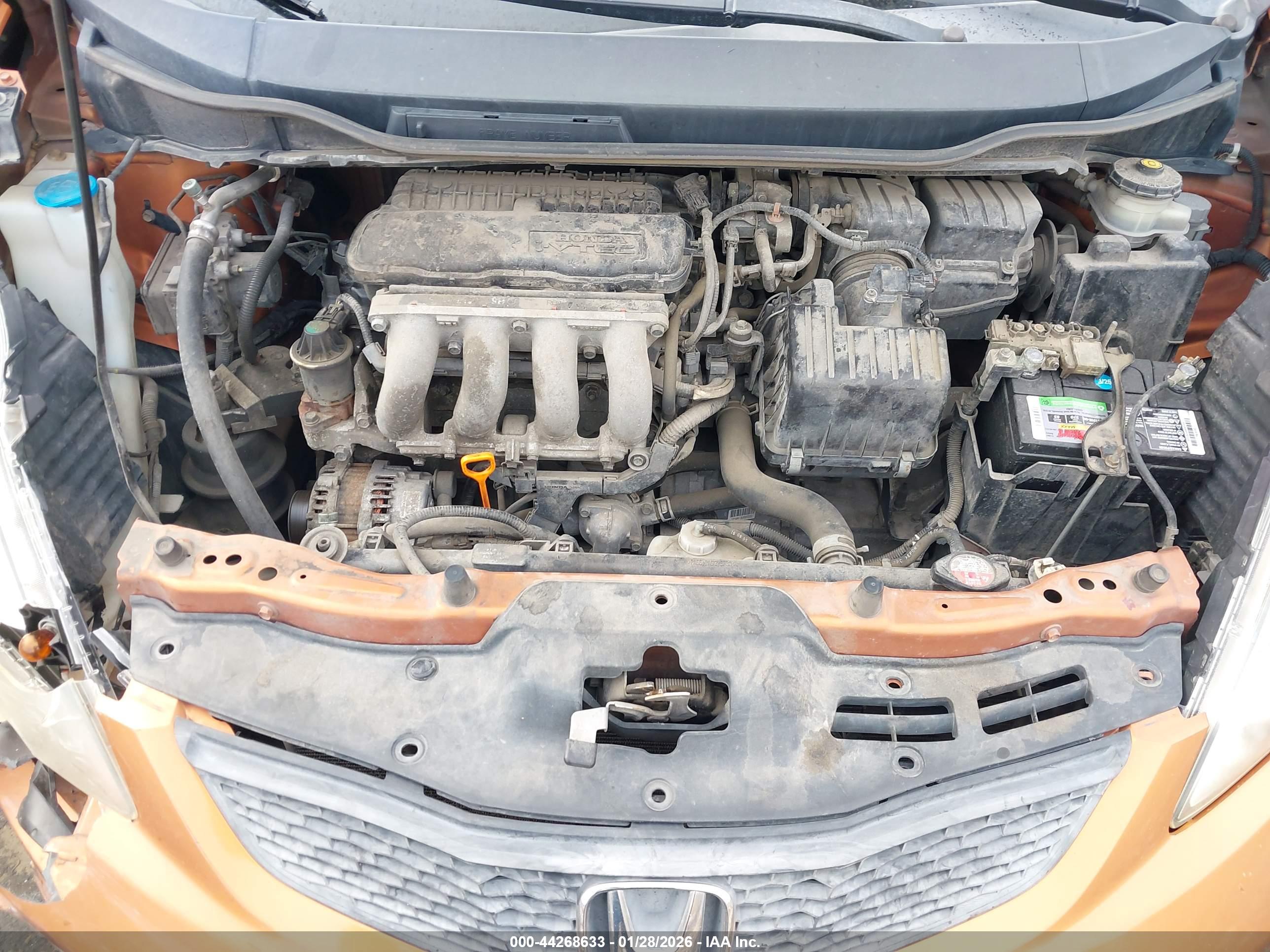 HONDA FIT image 10