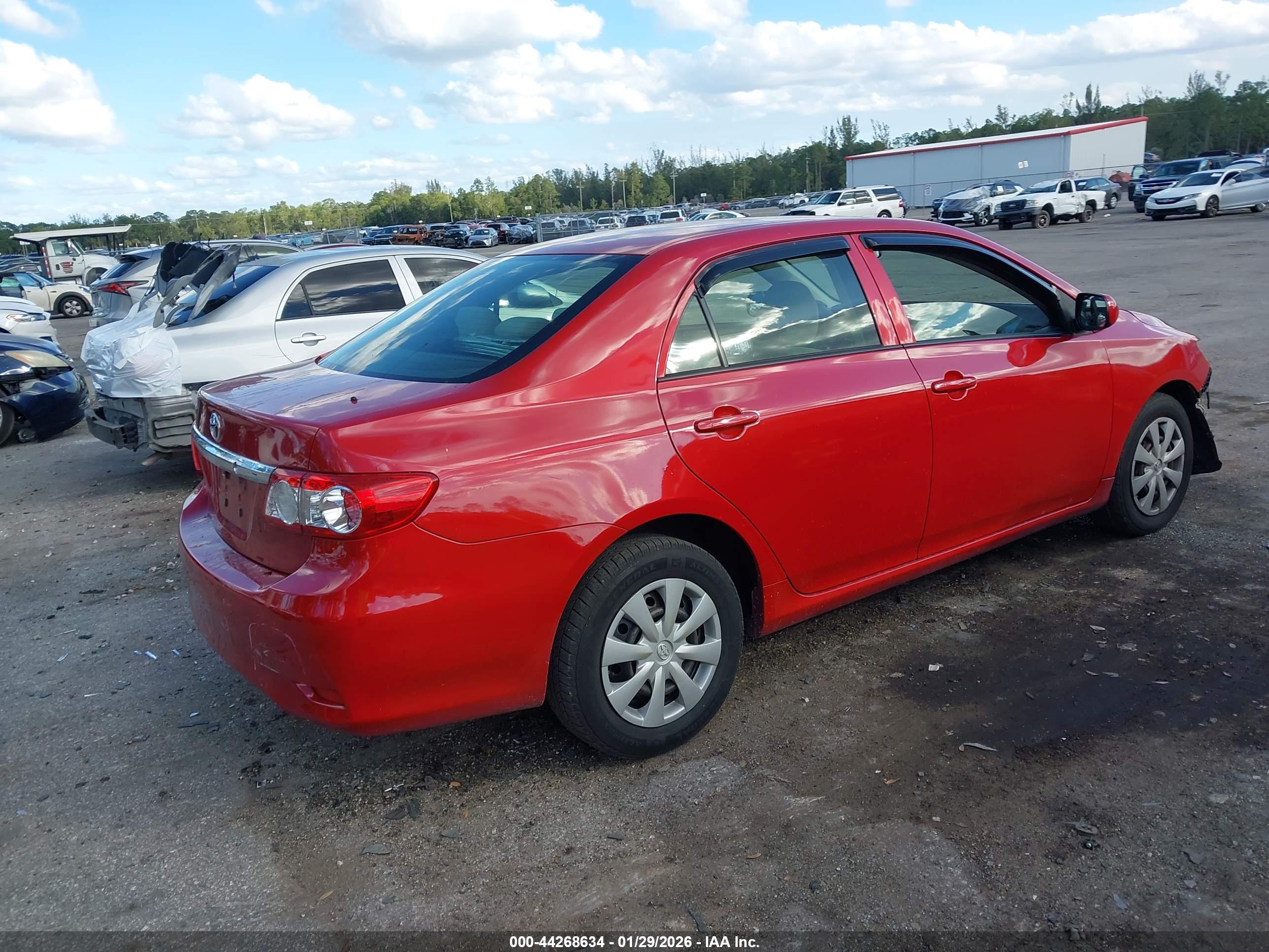 TOYOTA COROLLA image 4