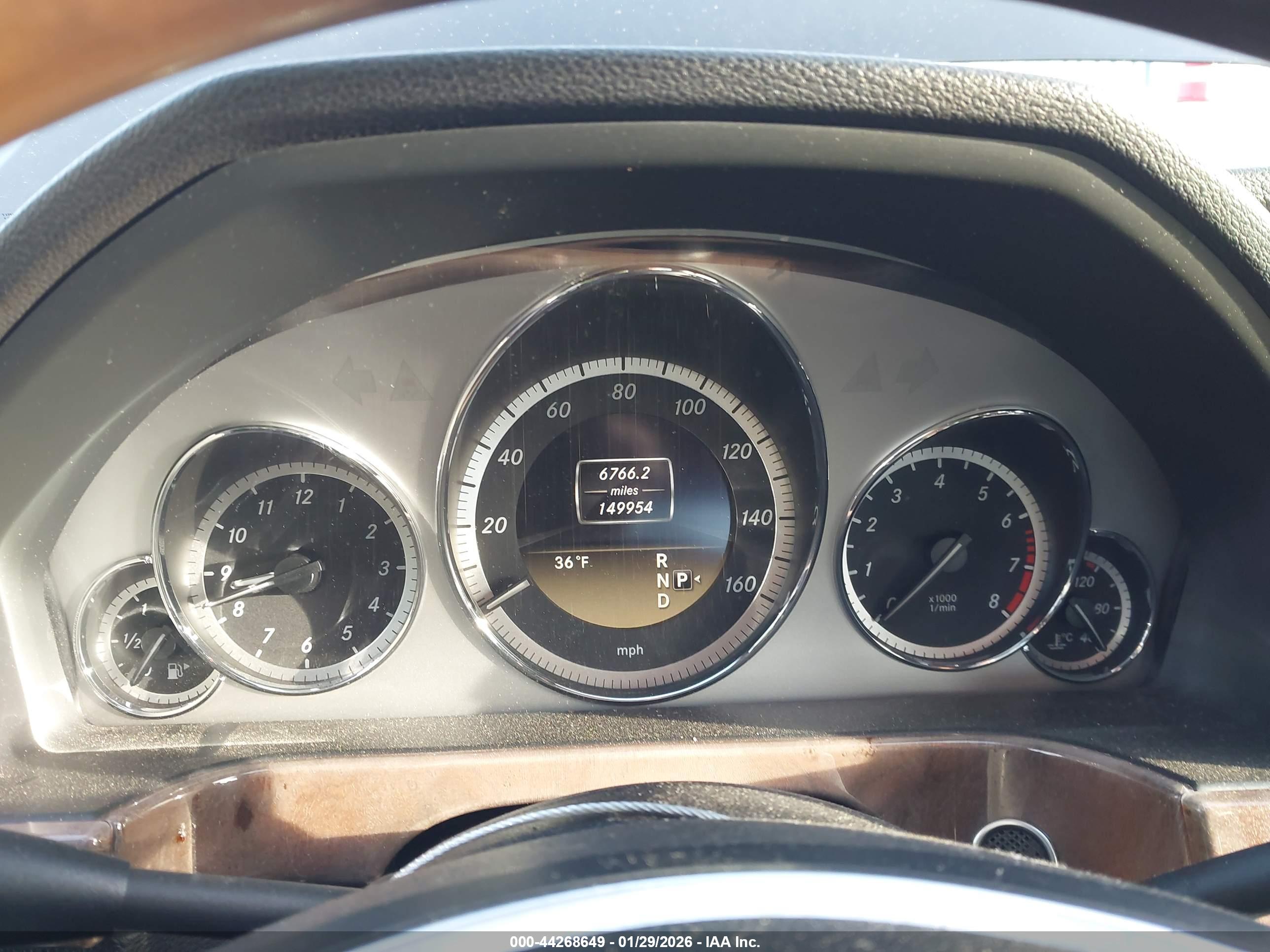 MERCEDES-BENZ E image 7