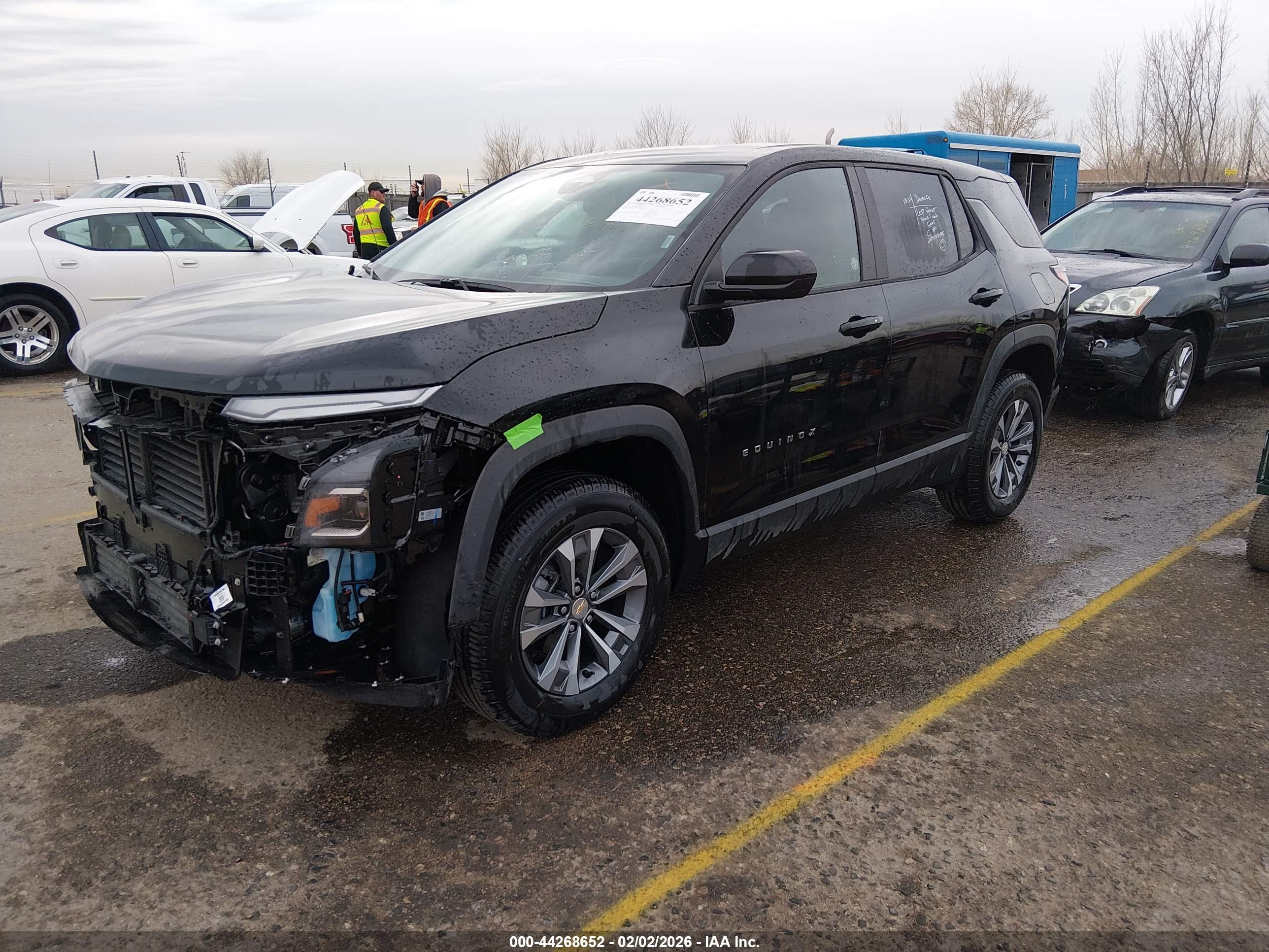 CHEVROLET EQUINOX image 2