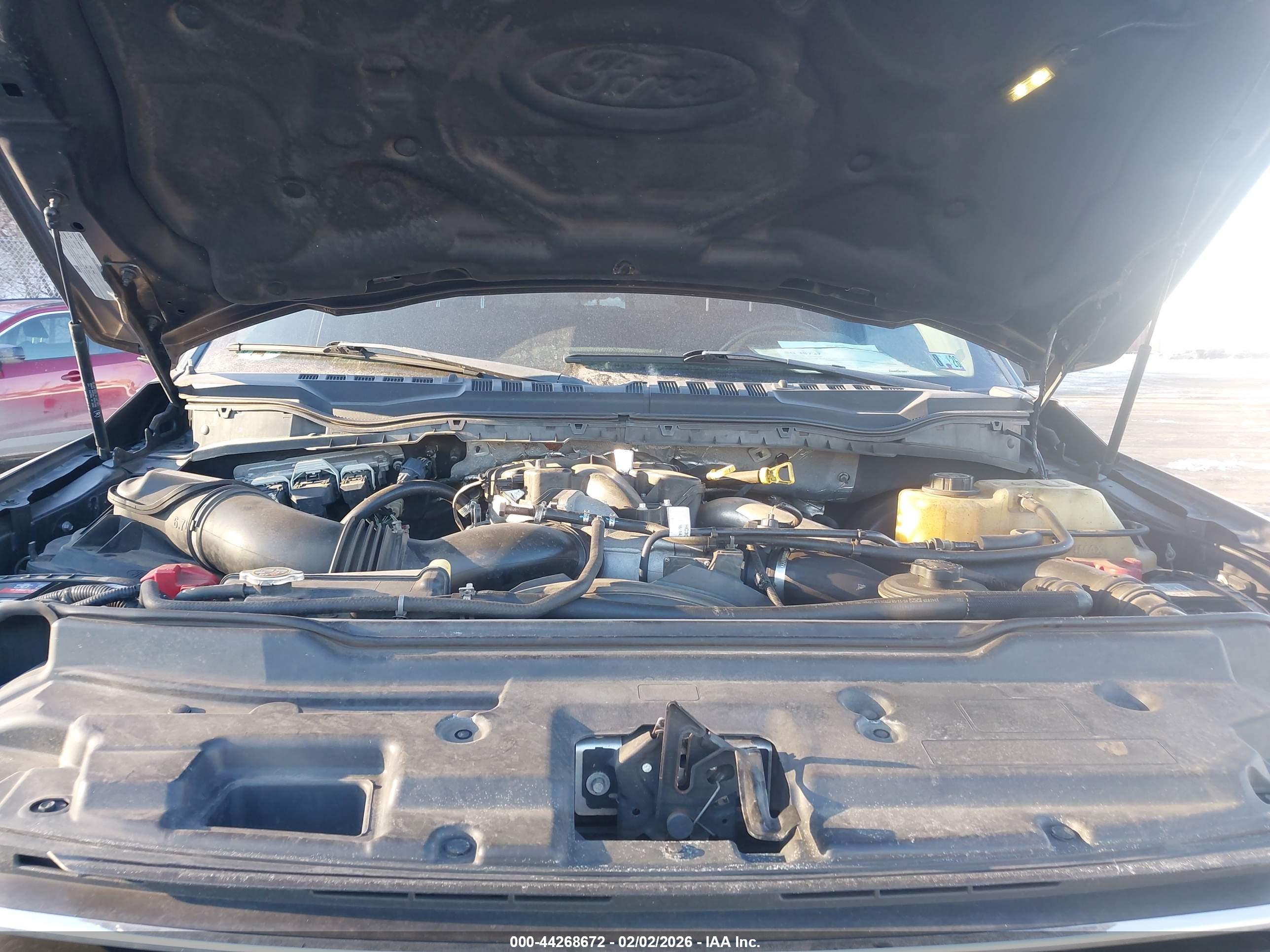FORD F-250 image 10