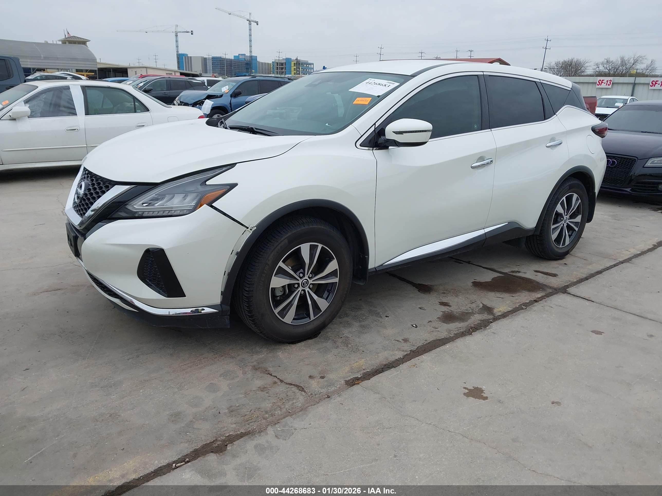NISSAN MURANO image 2