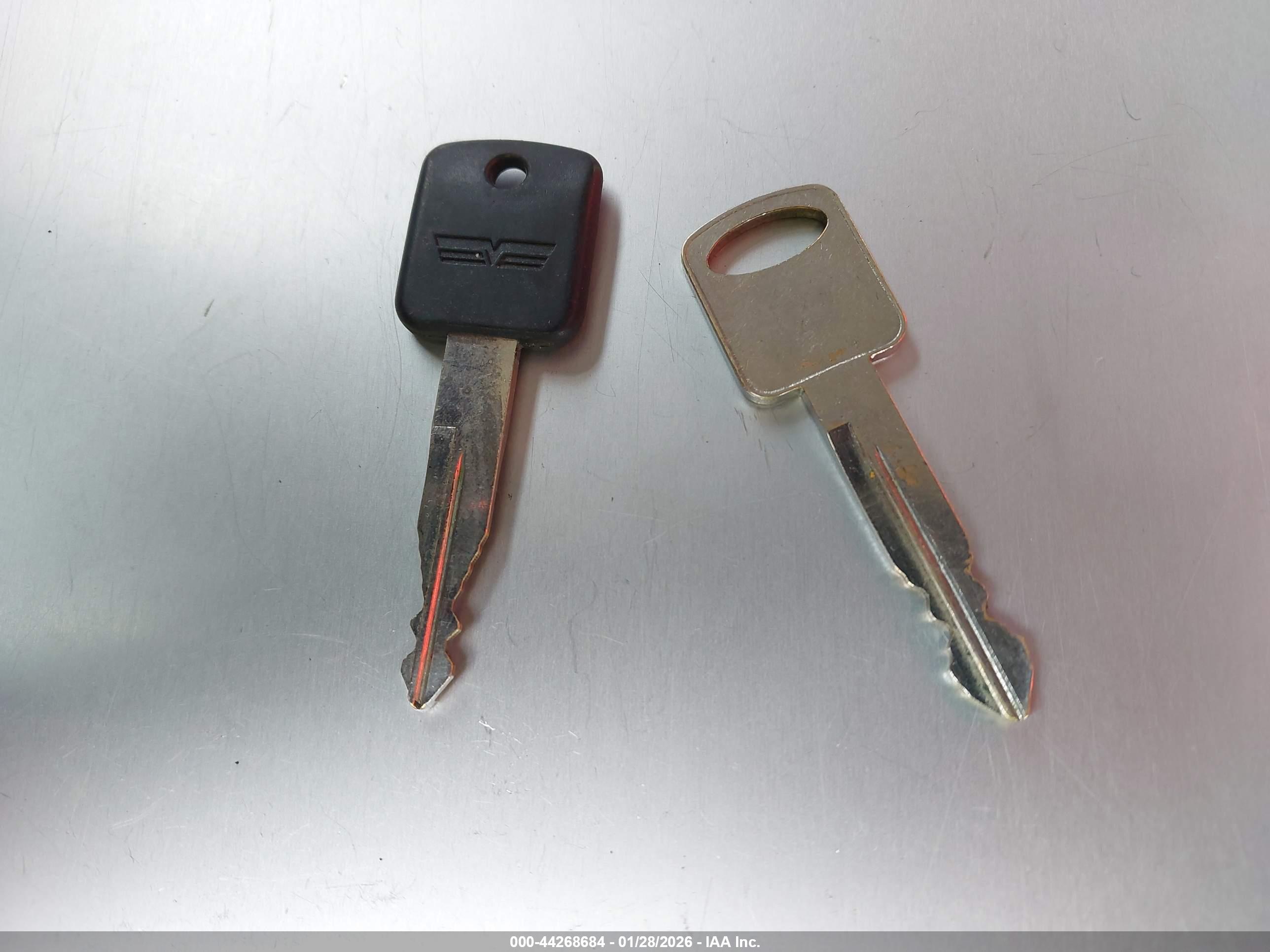 FORD E-250 image 11