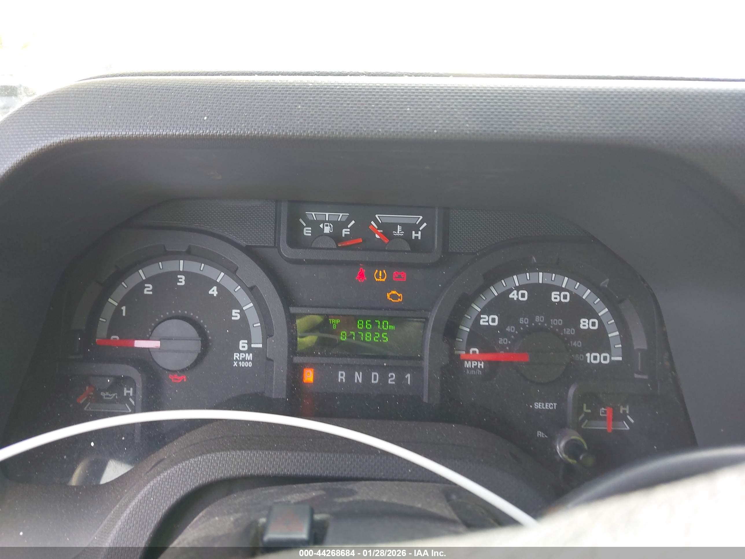 FORD E-250 image 7