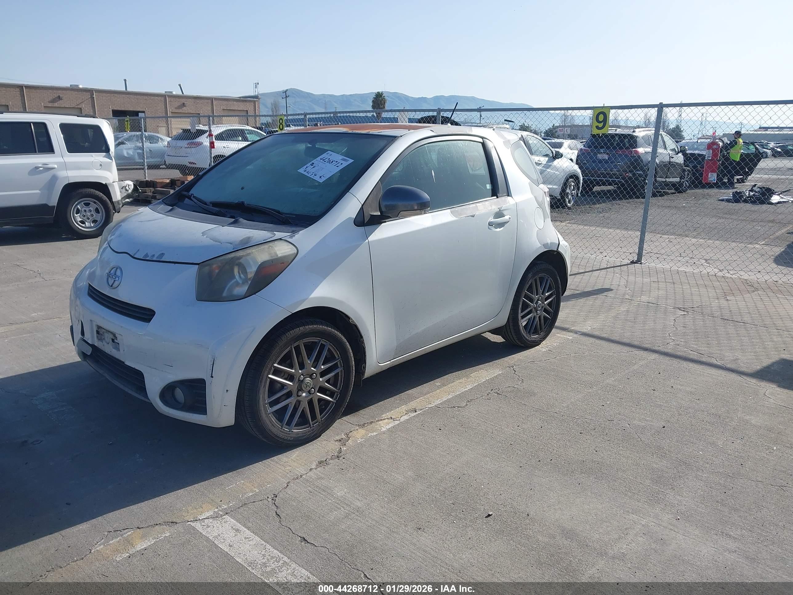 SCION IQ image 2