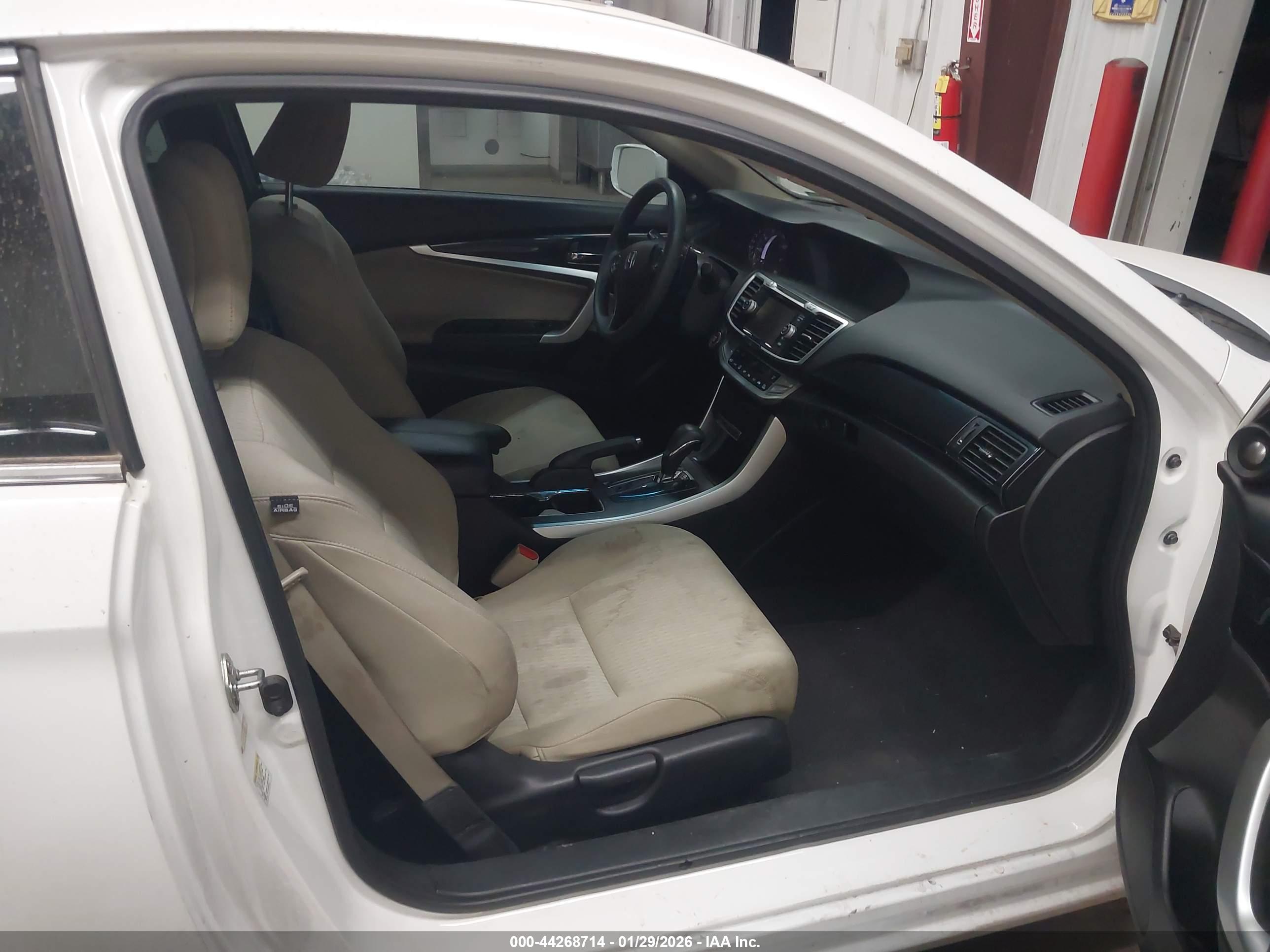 HONDA ACCORD image 5