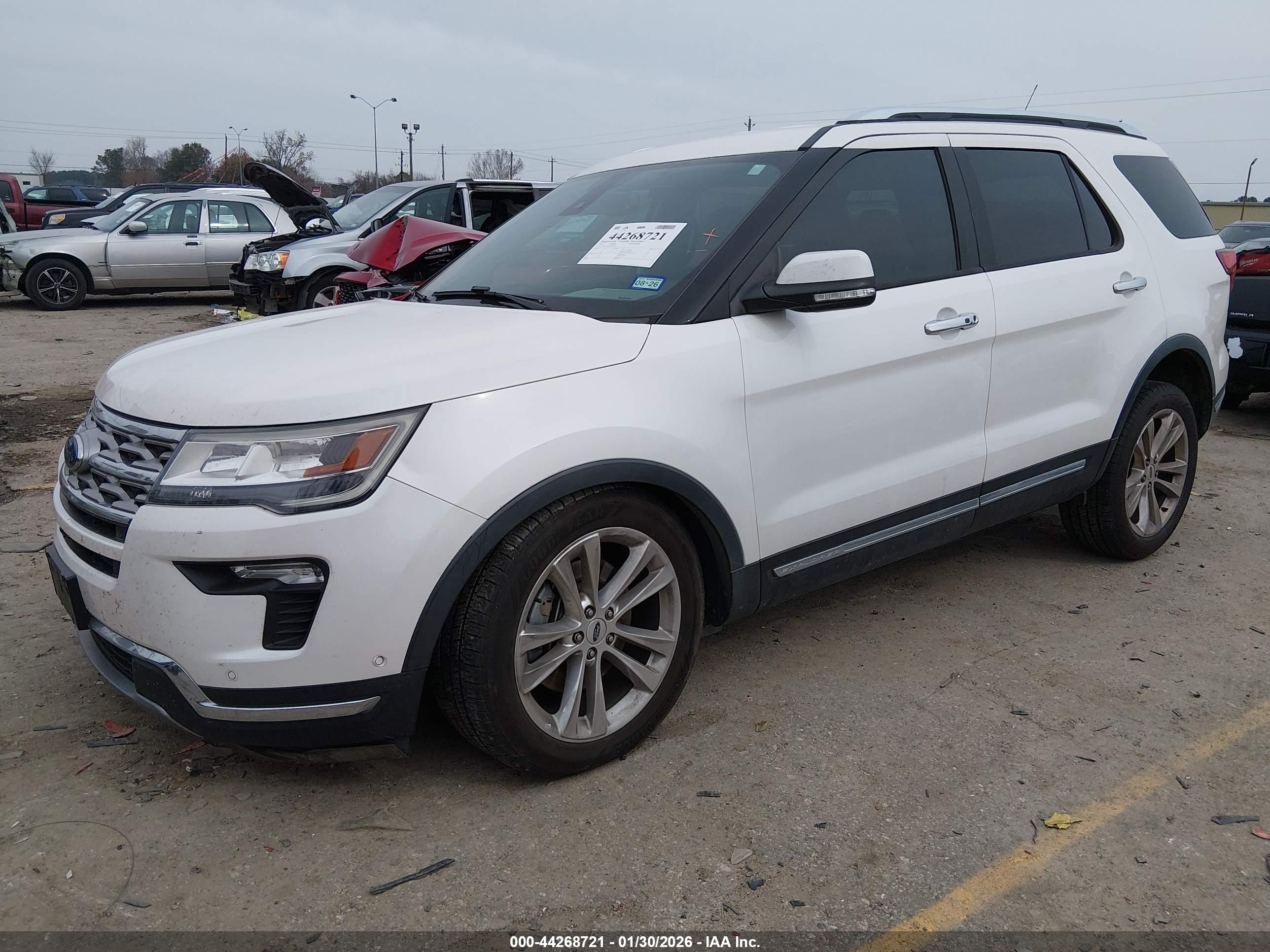 FORD EXPLORER image 2