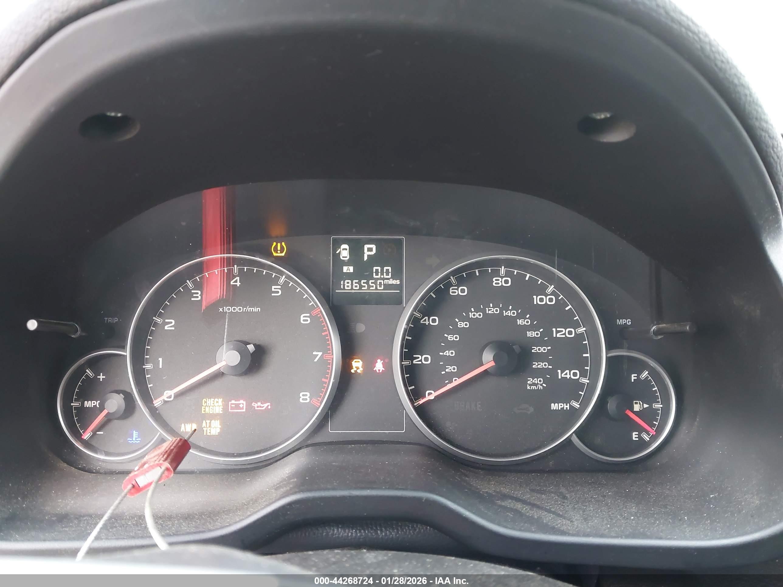 SUBARU OUTBACK image 7