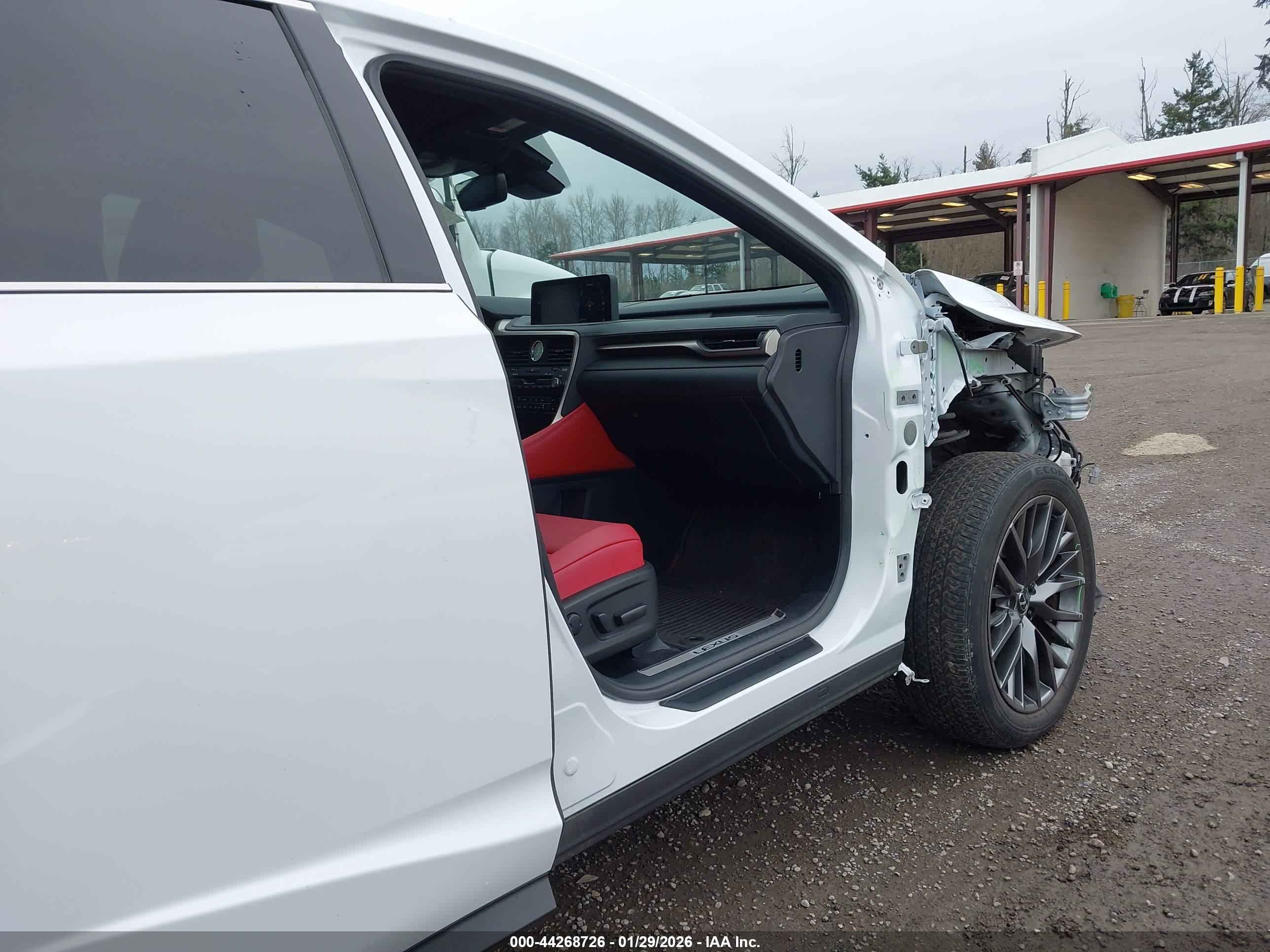 LEXUS RX image 6