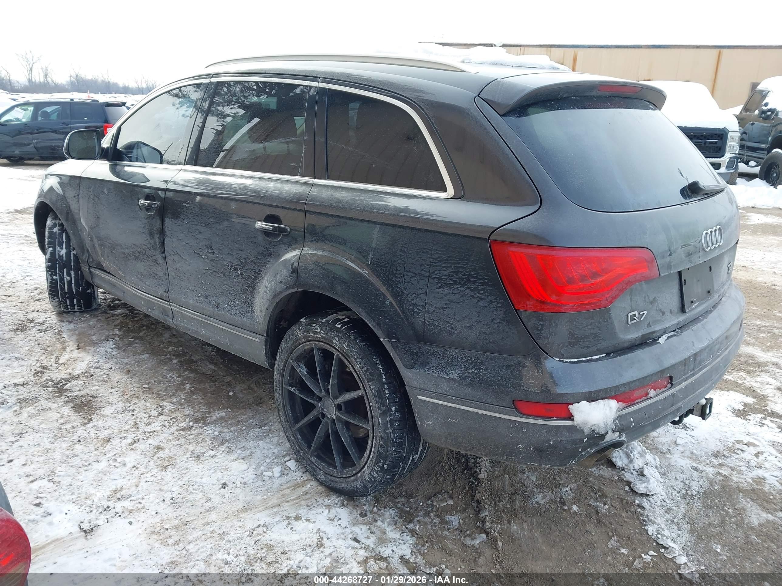 AUDI Q7 image 3