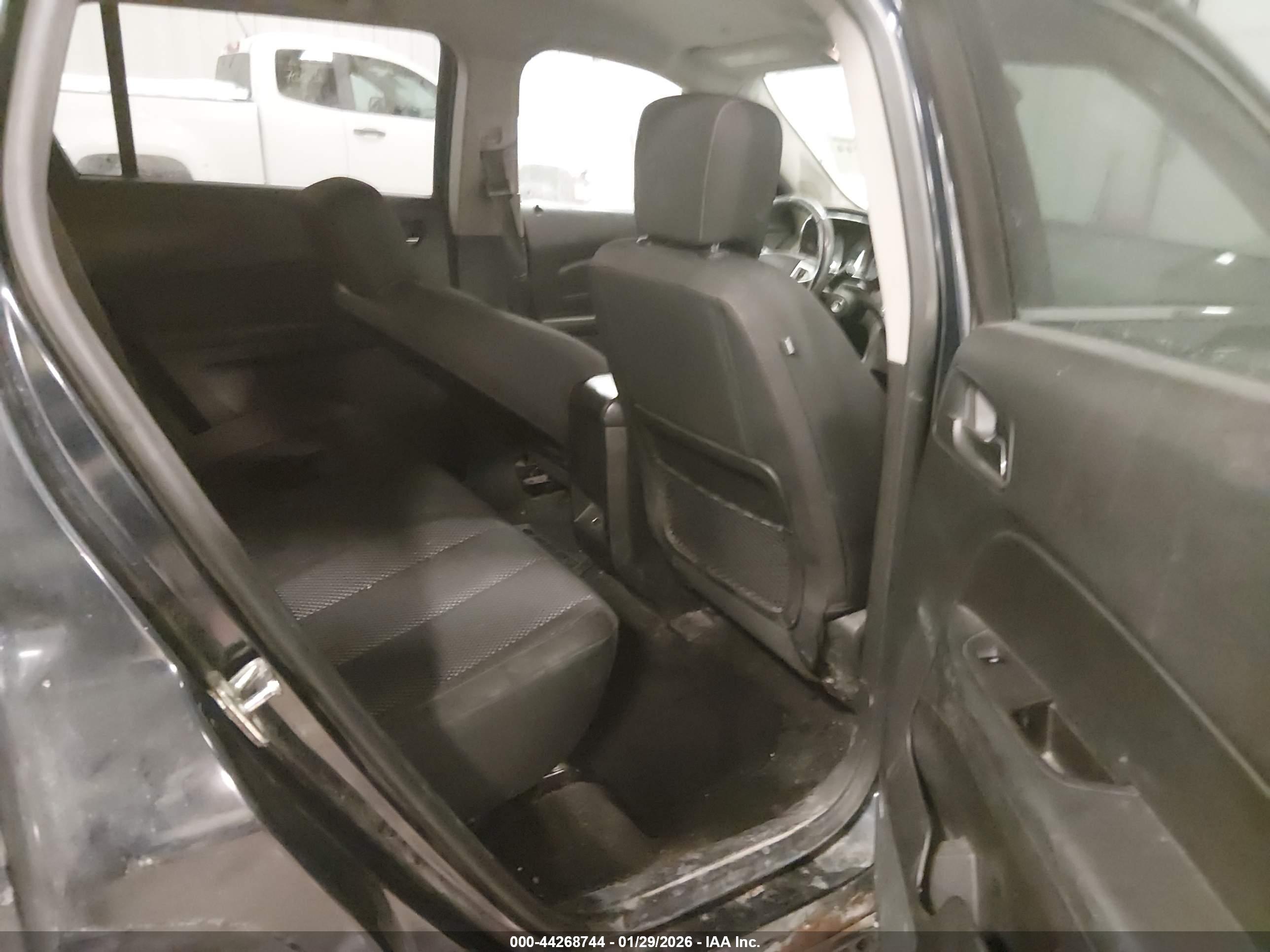 GMC TERRAIN image 8
