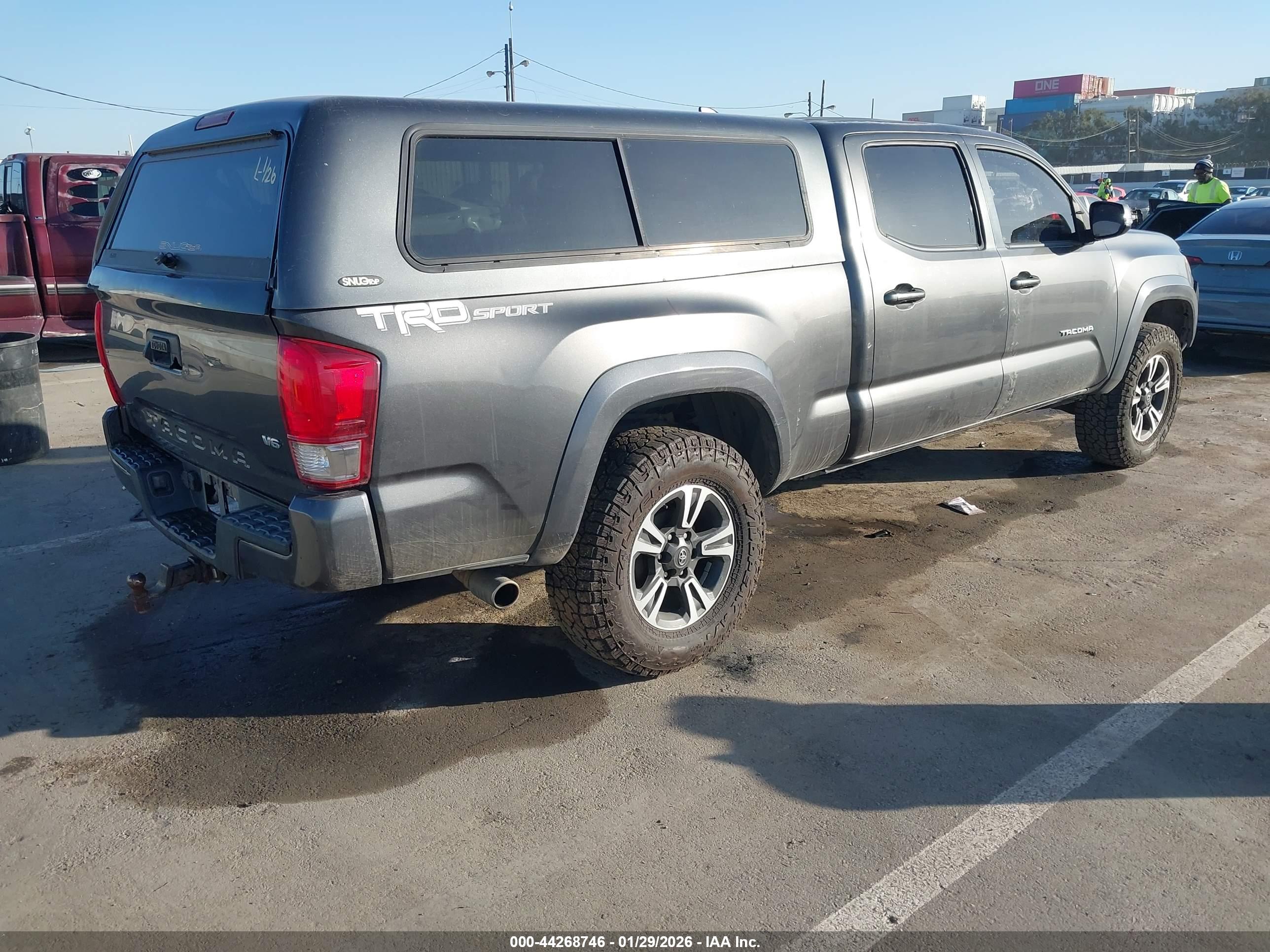 TOYOTA TACOMA image 4