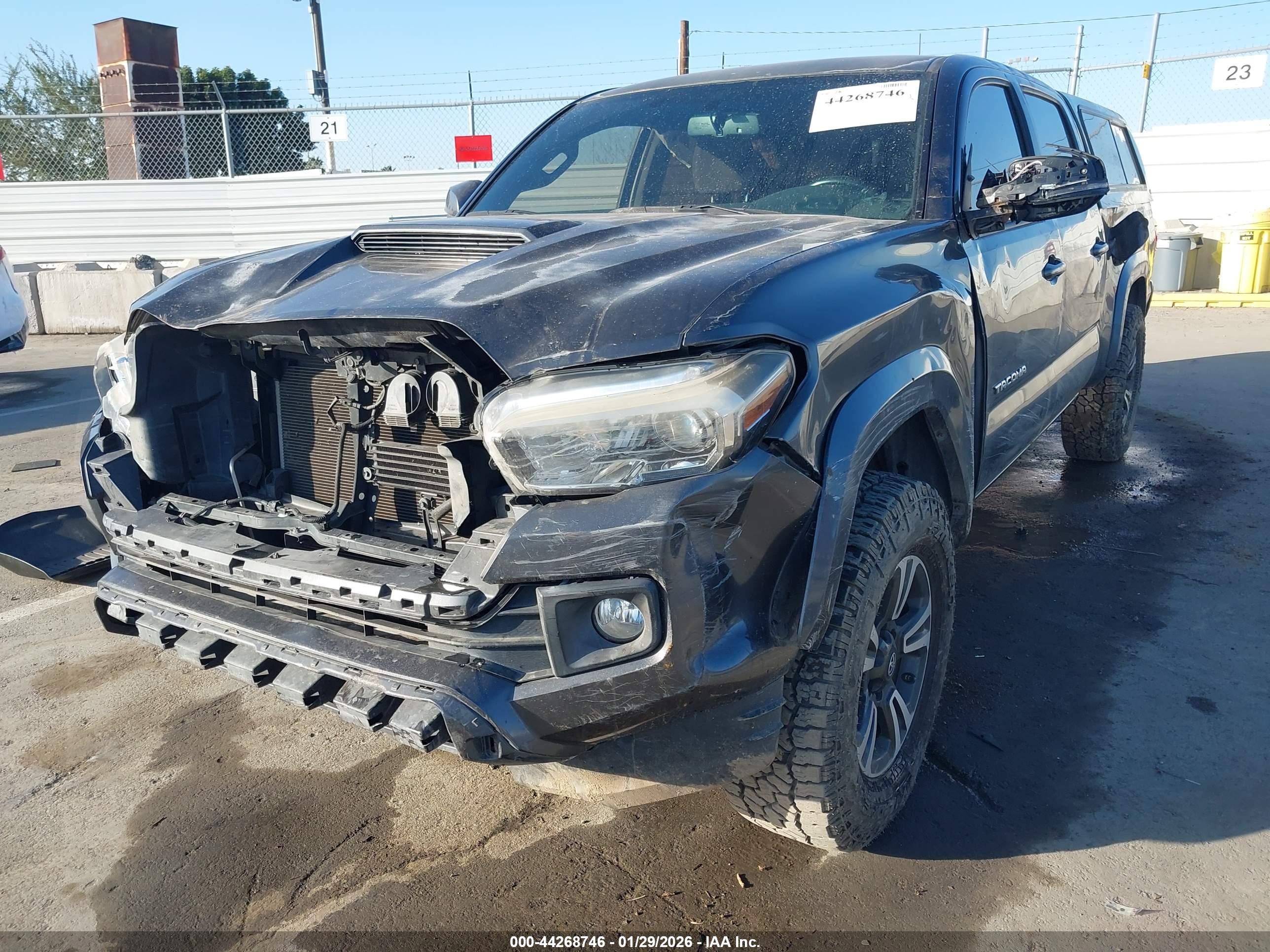 TOYOTA TACOMA image 6