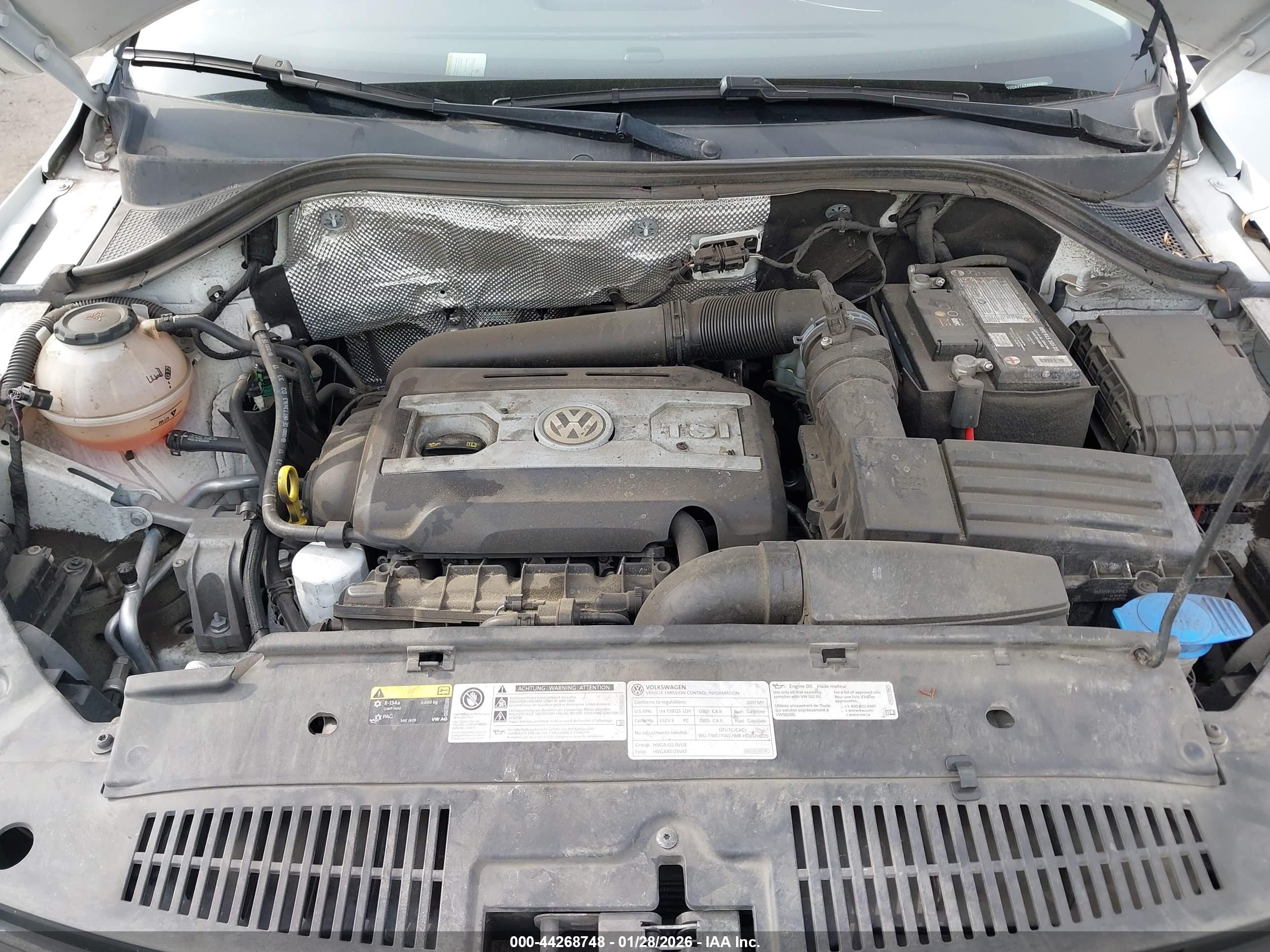 VOLKSWAGEN TIGUAN image 10