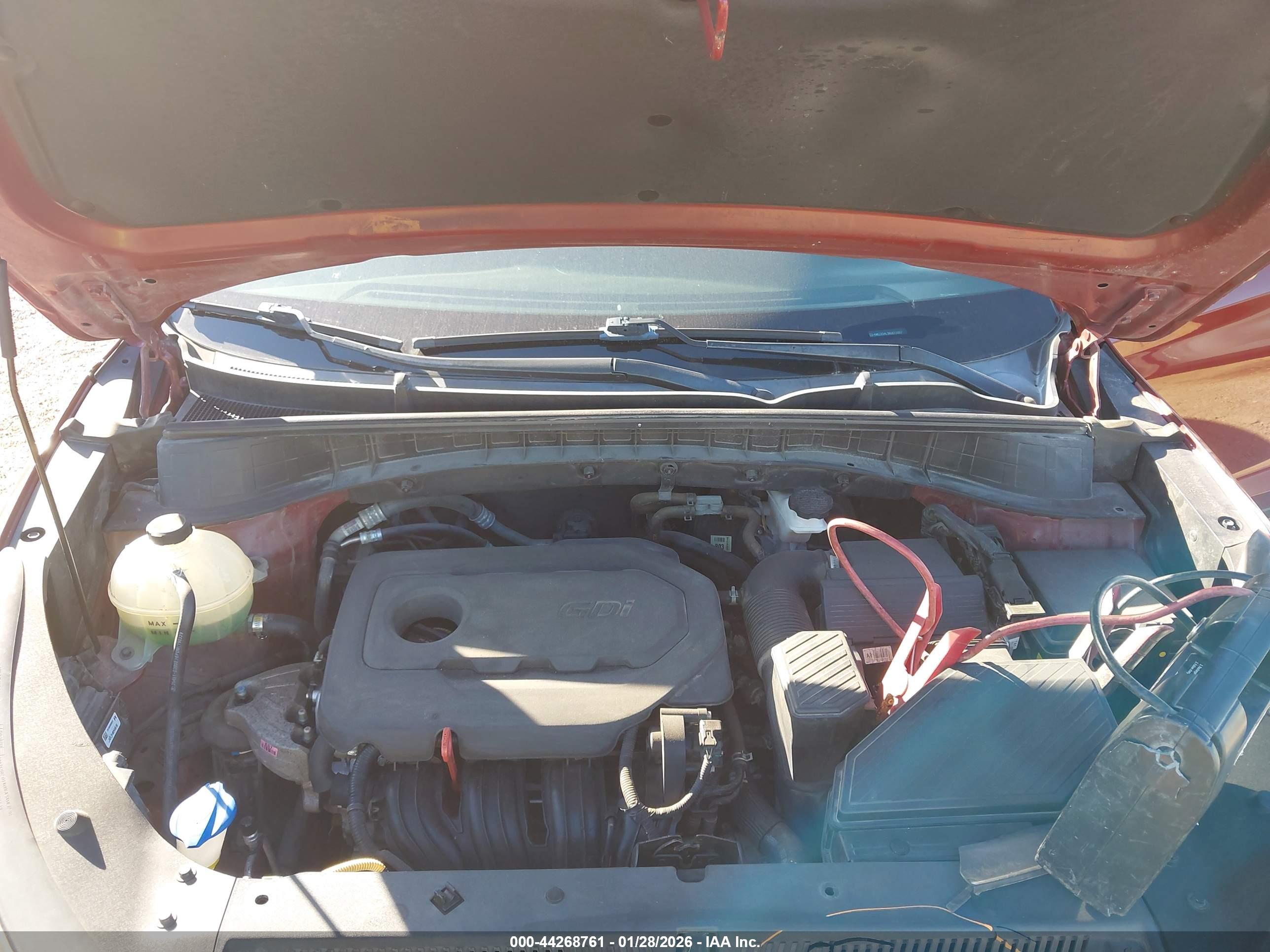HYUNDAI TUCSON image 10