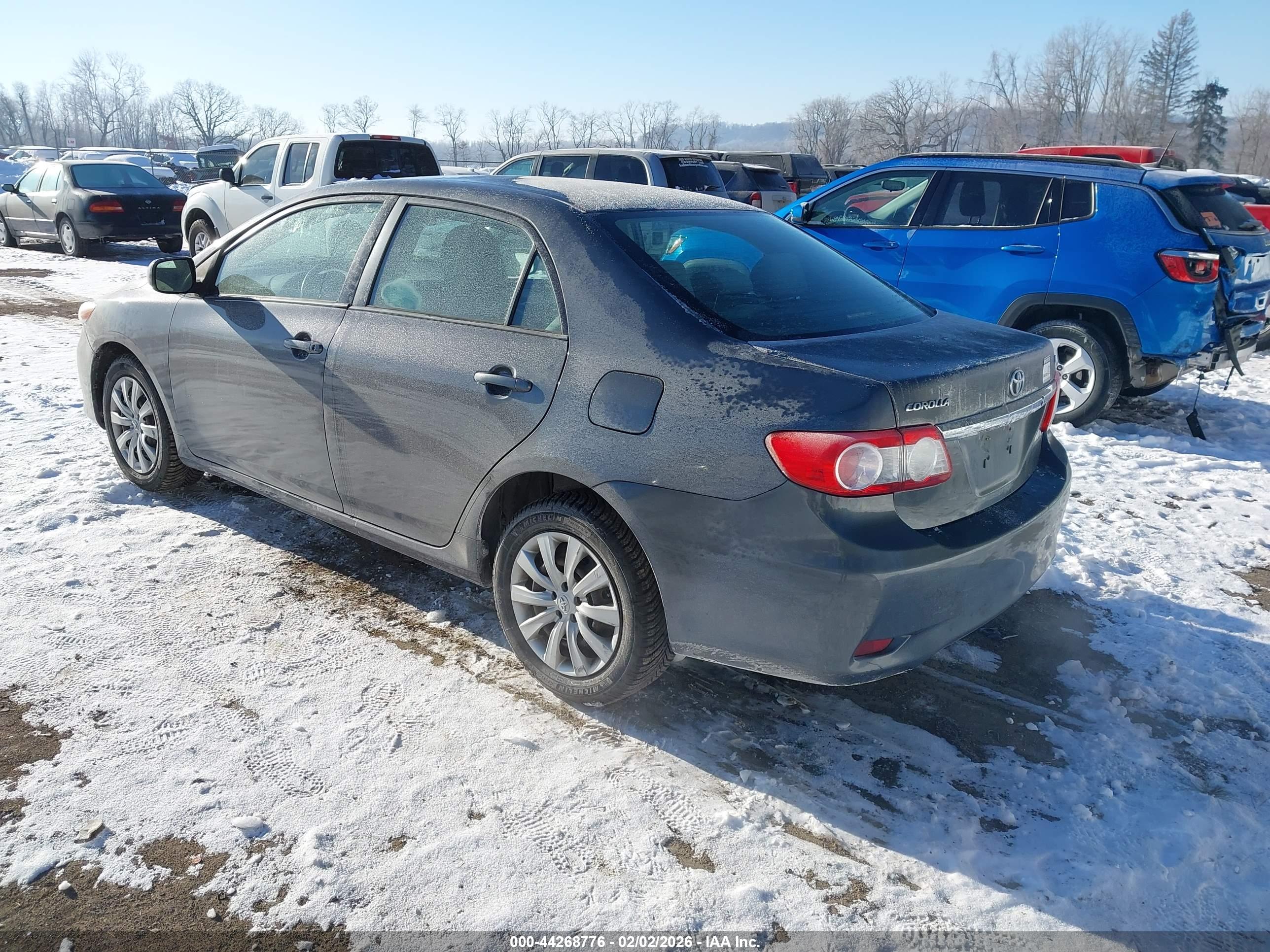 TOYOTA COROLLA image 3