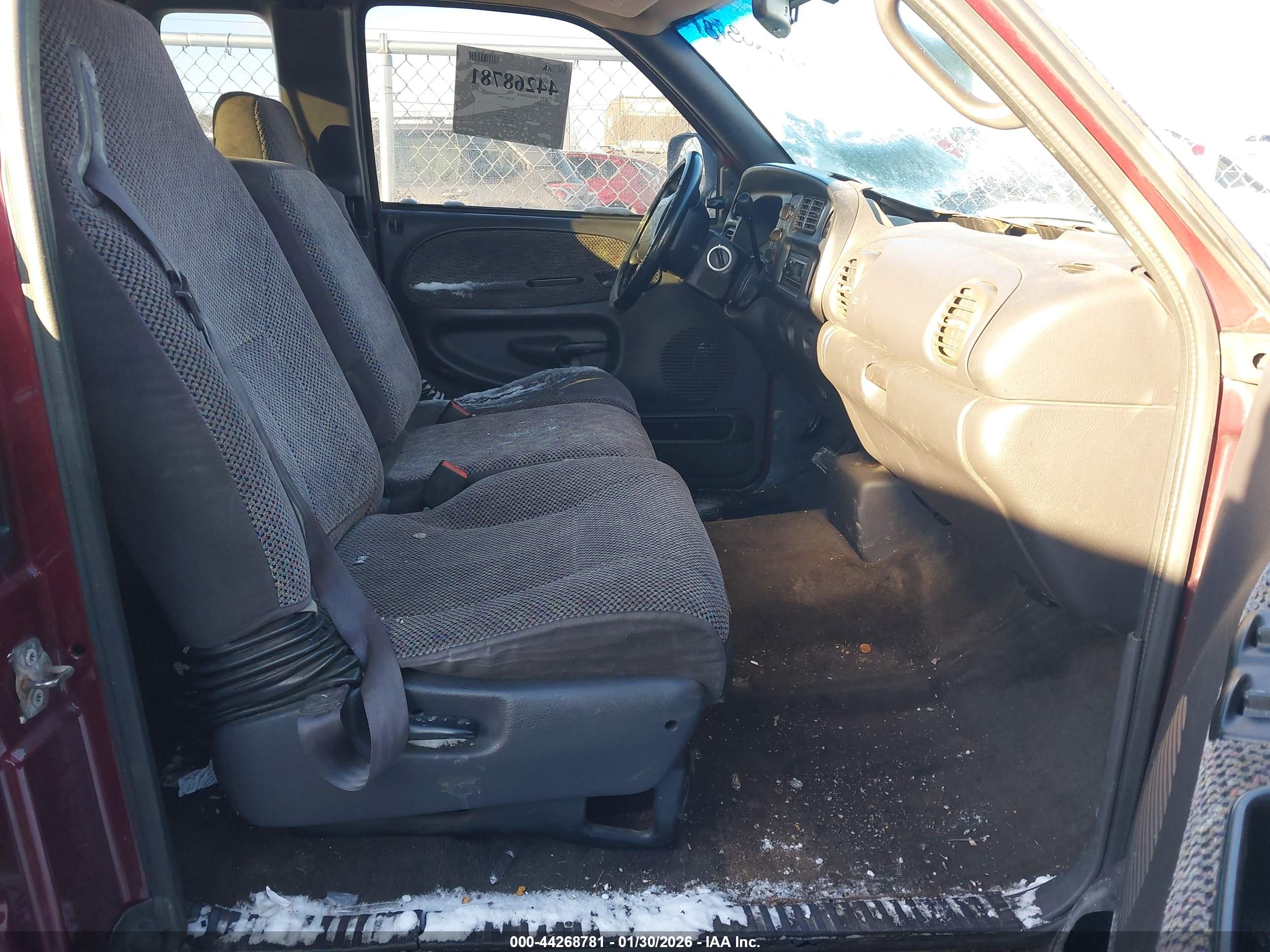 DODGE RAM image 5