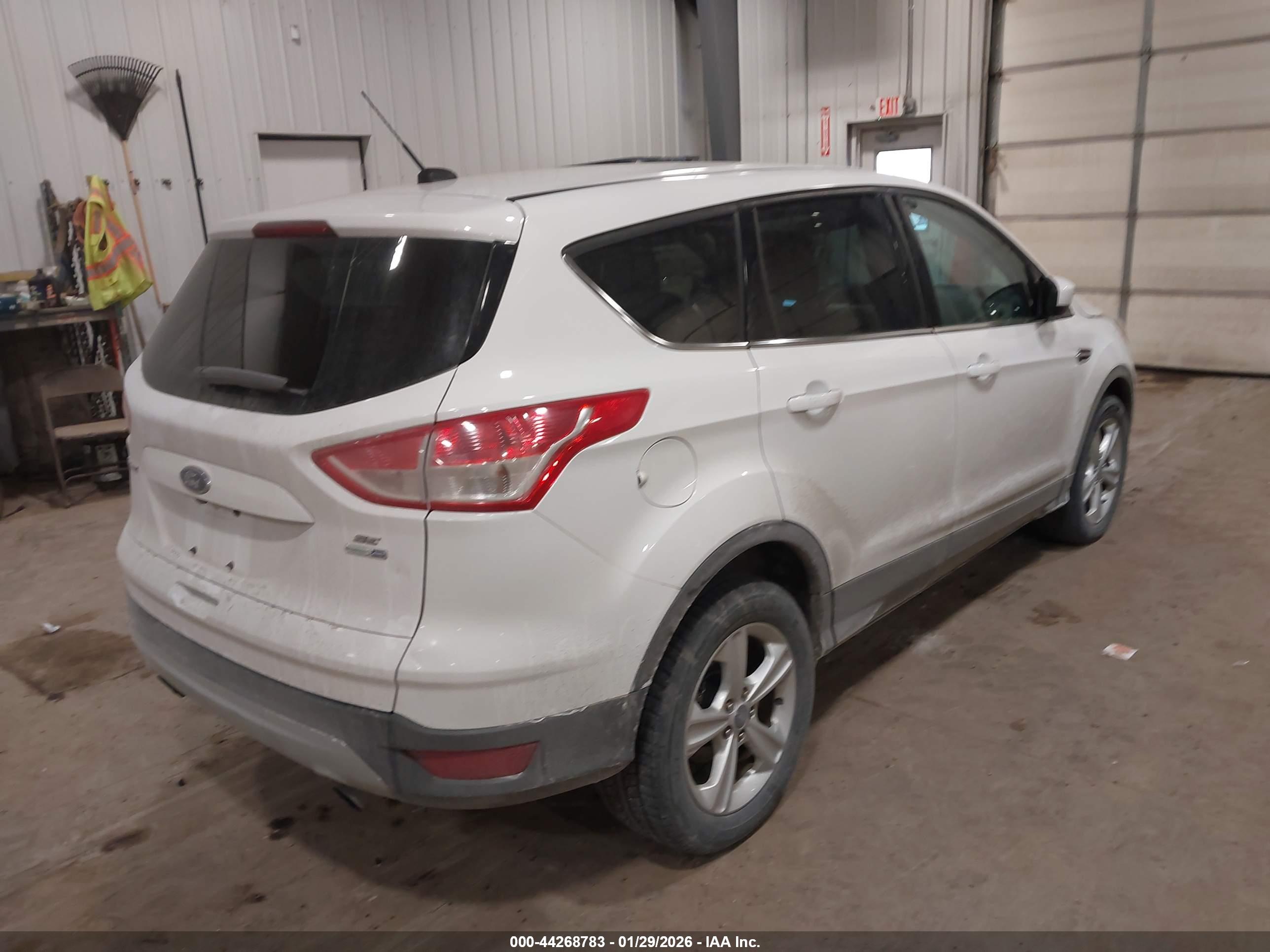 FORD ESCAPE image 4