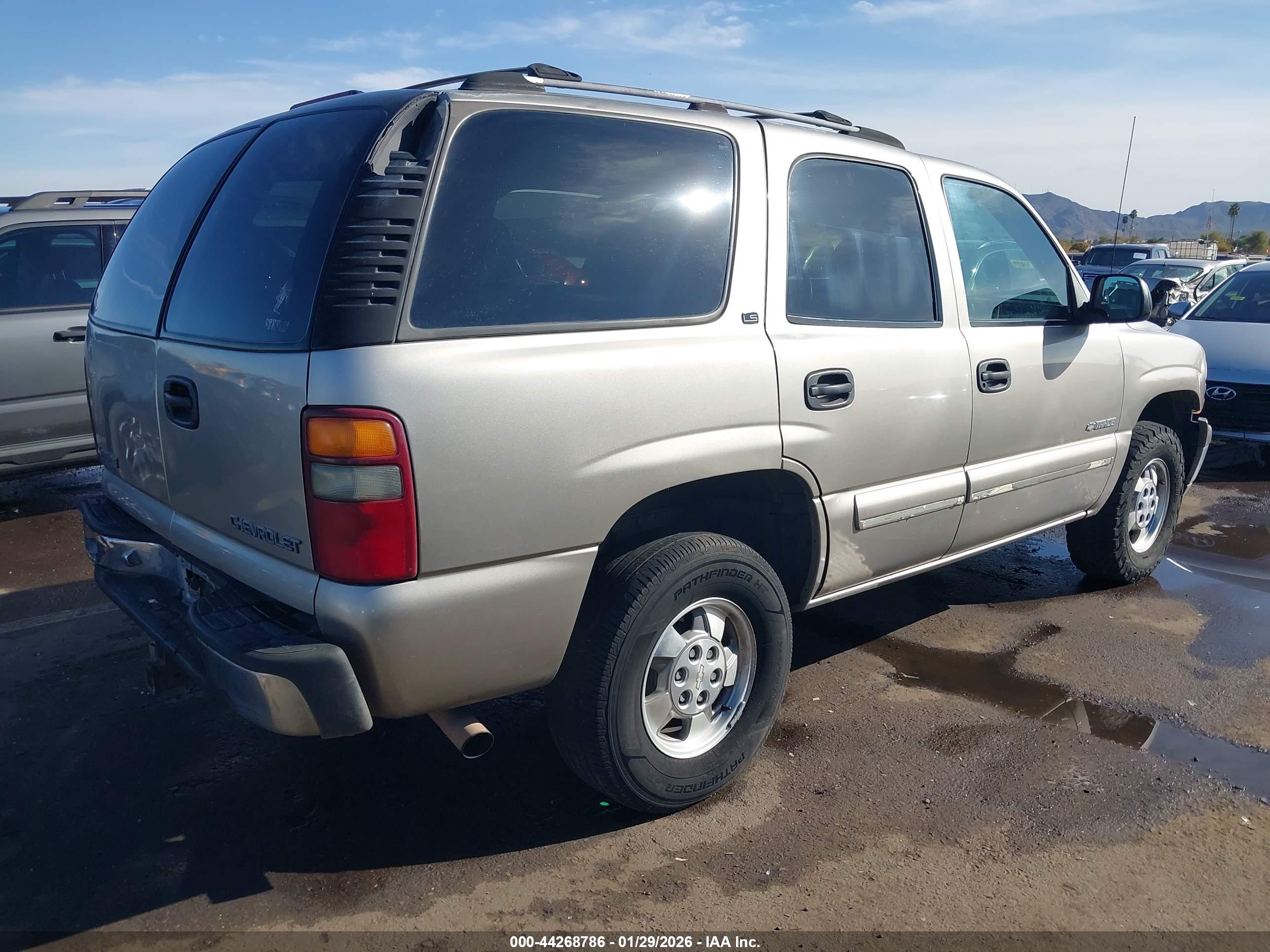 CHEVROLET TAHOE image 4