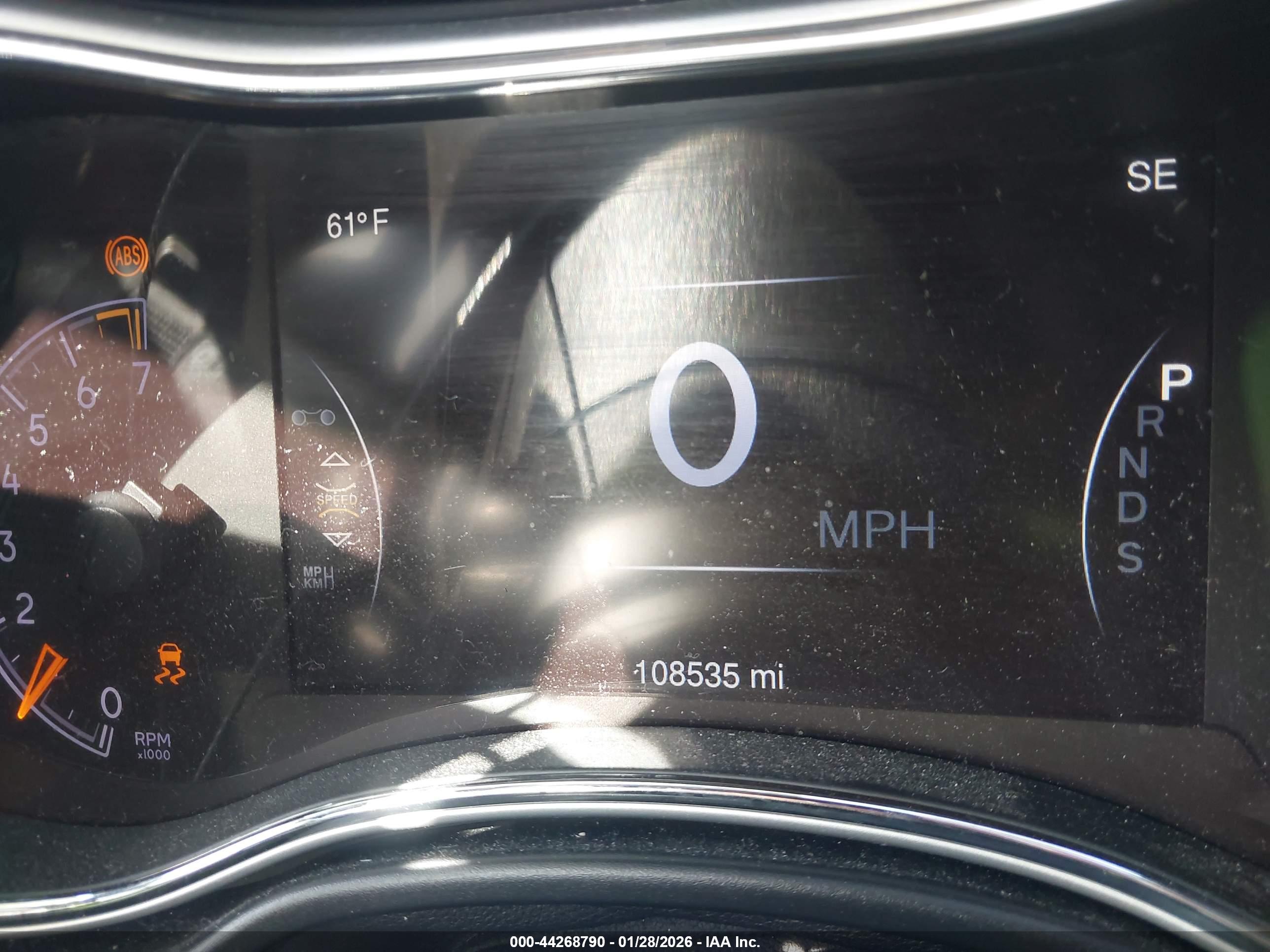 JEEP GRAND image 7