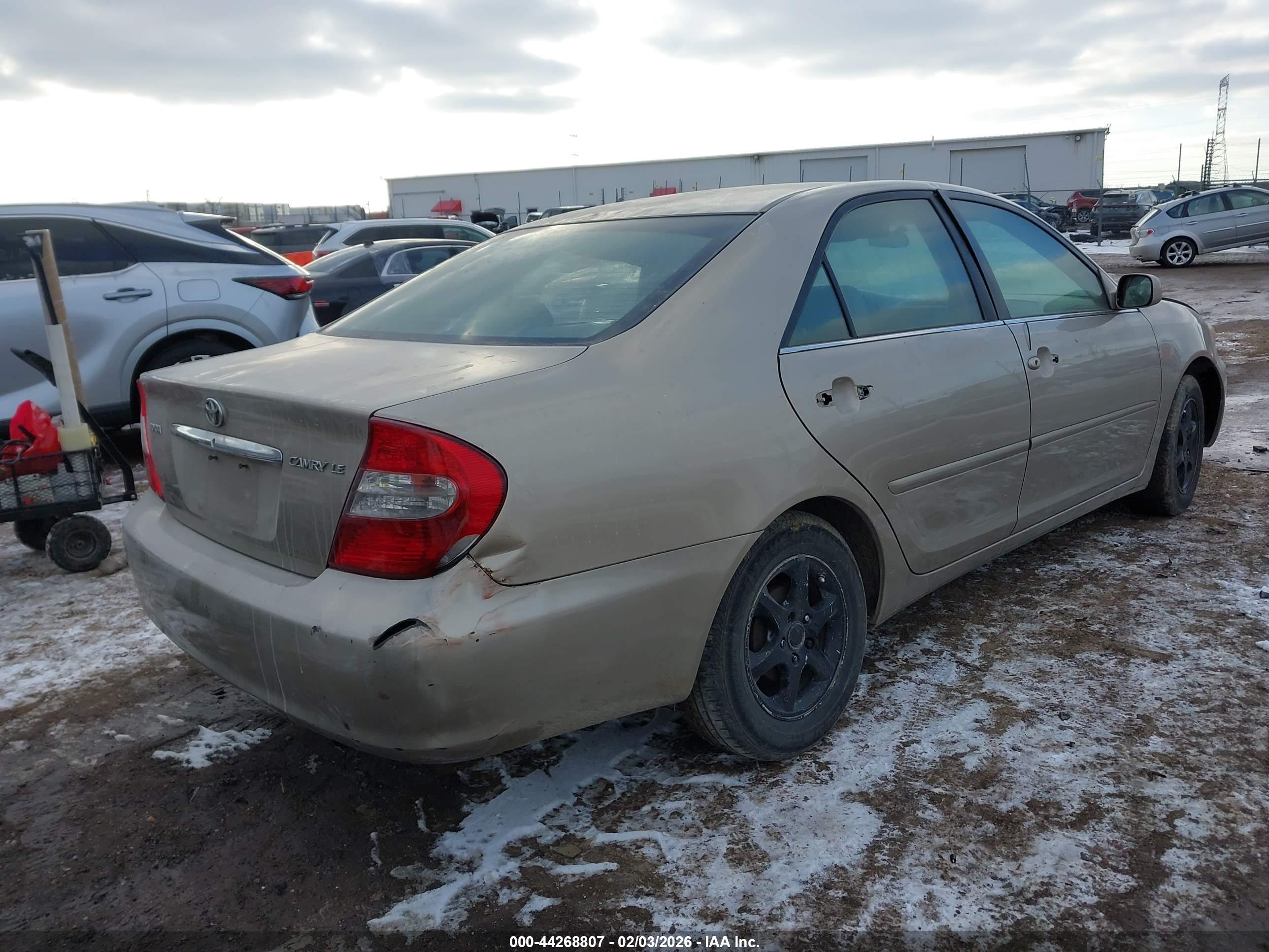 TOYOTA CAMRY image 4