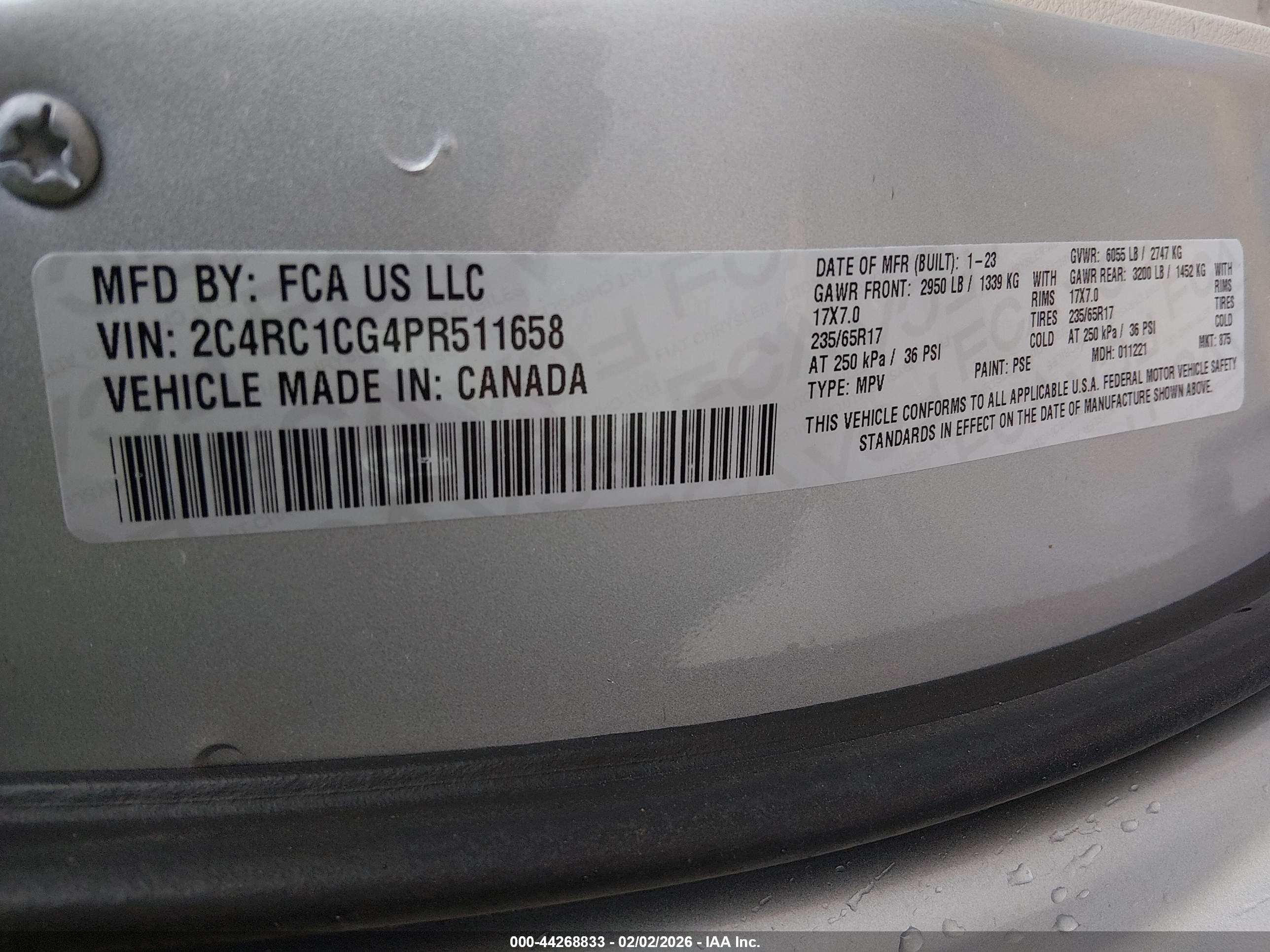 CHRYSLER VOYAGER image 9