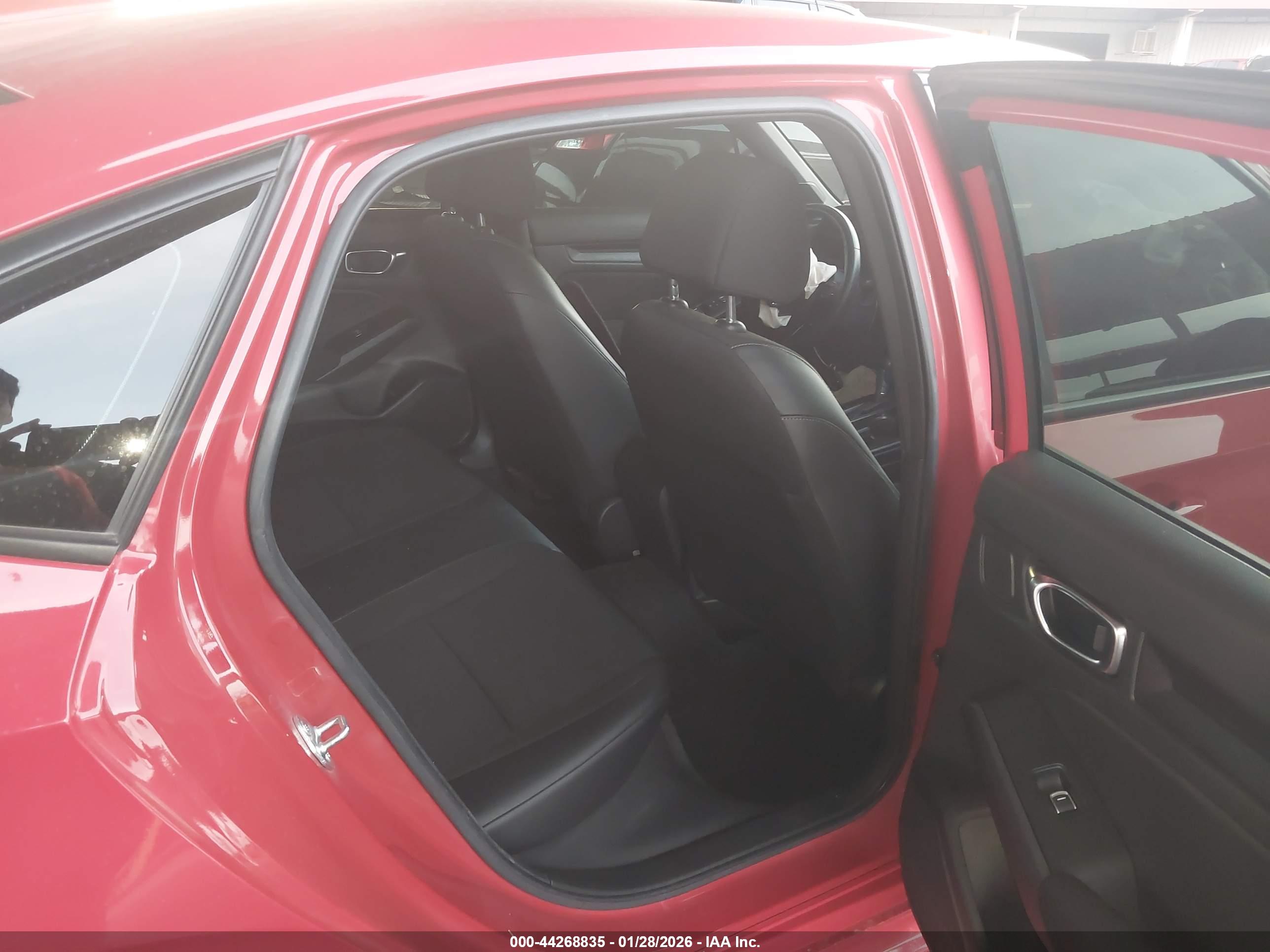 HONDA CIVIC image 8