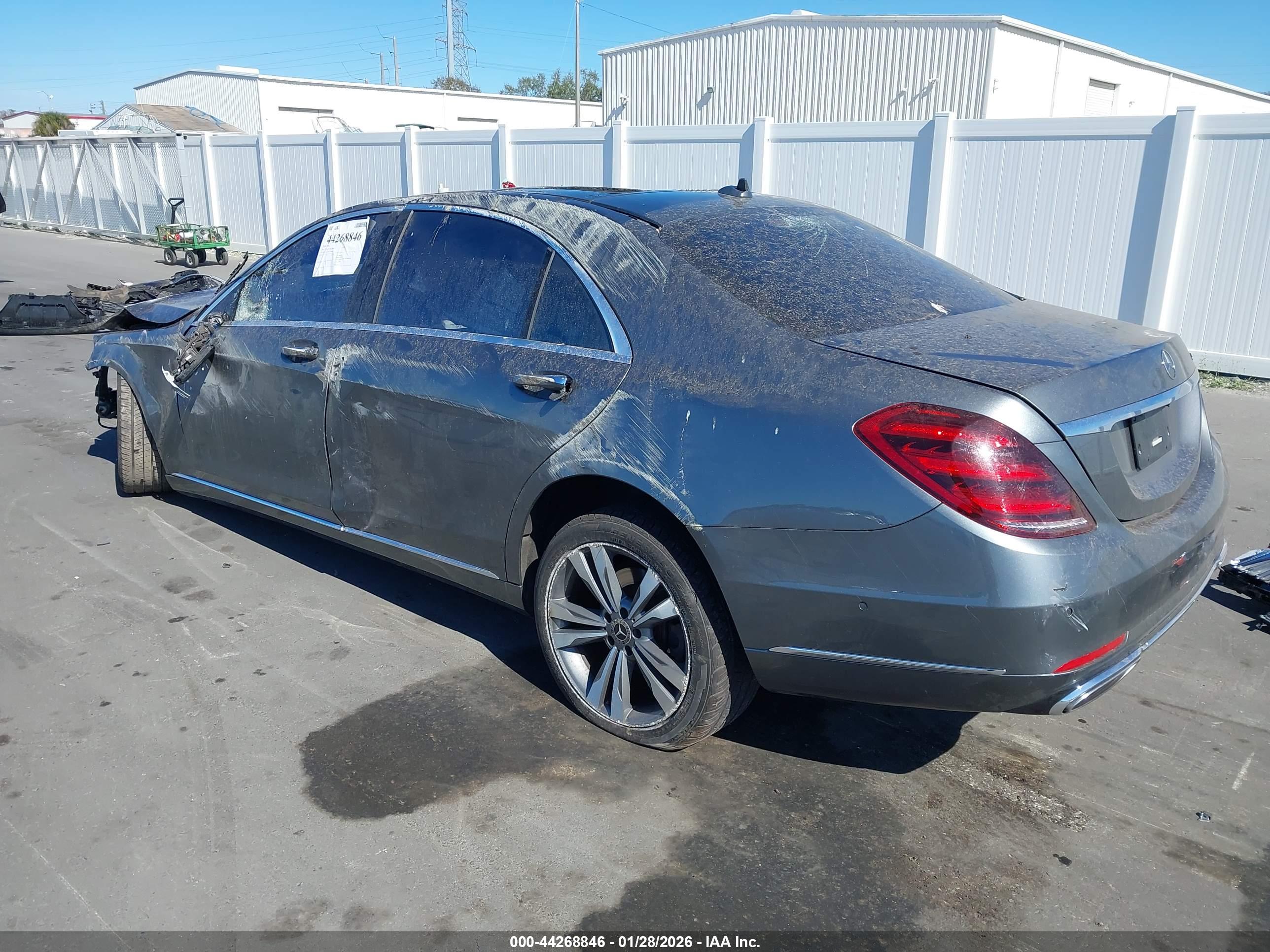 MERCEDES-BENZ S image 3