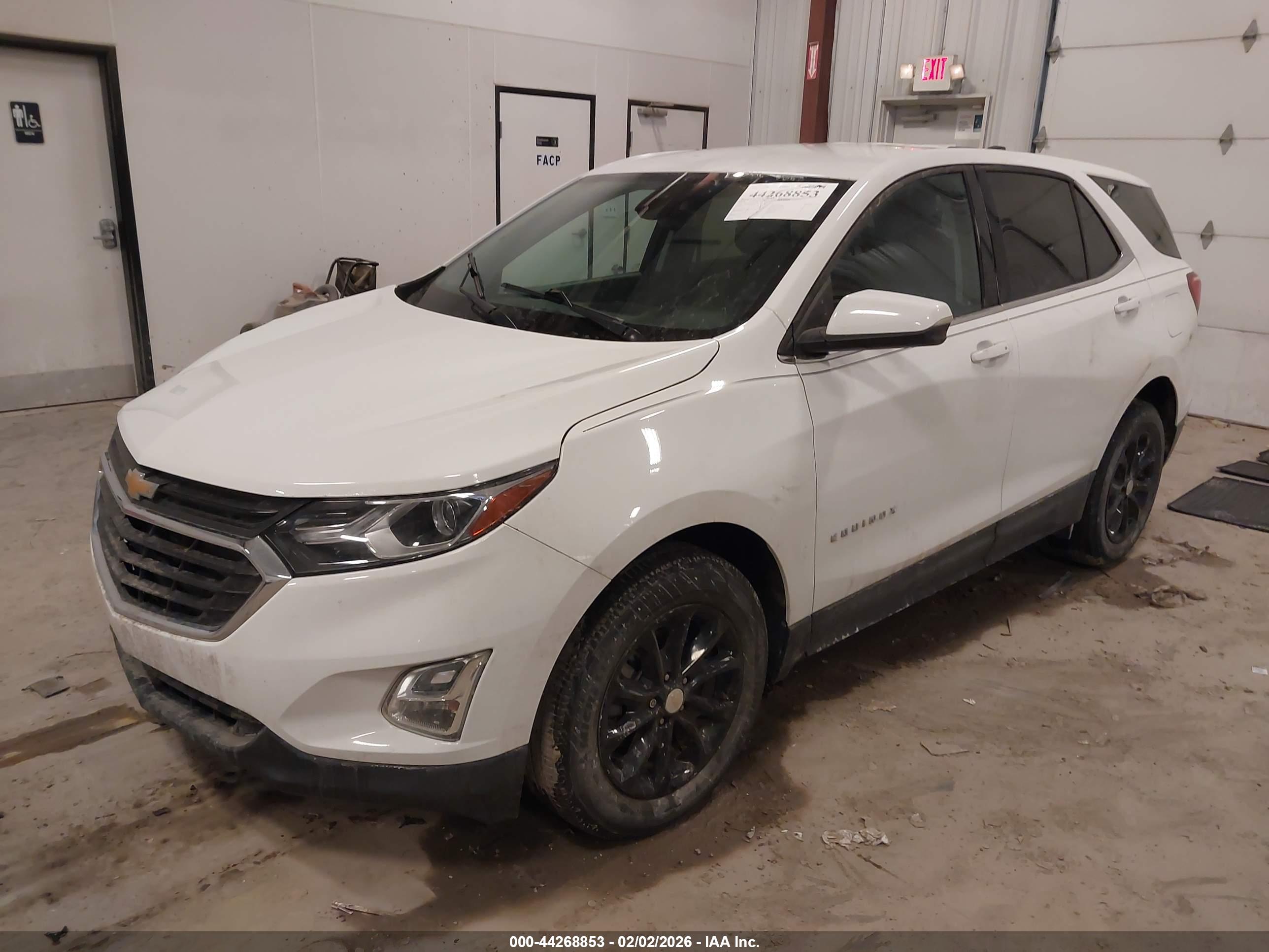 CHEVROLET EQUINOX image 2