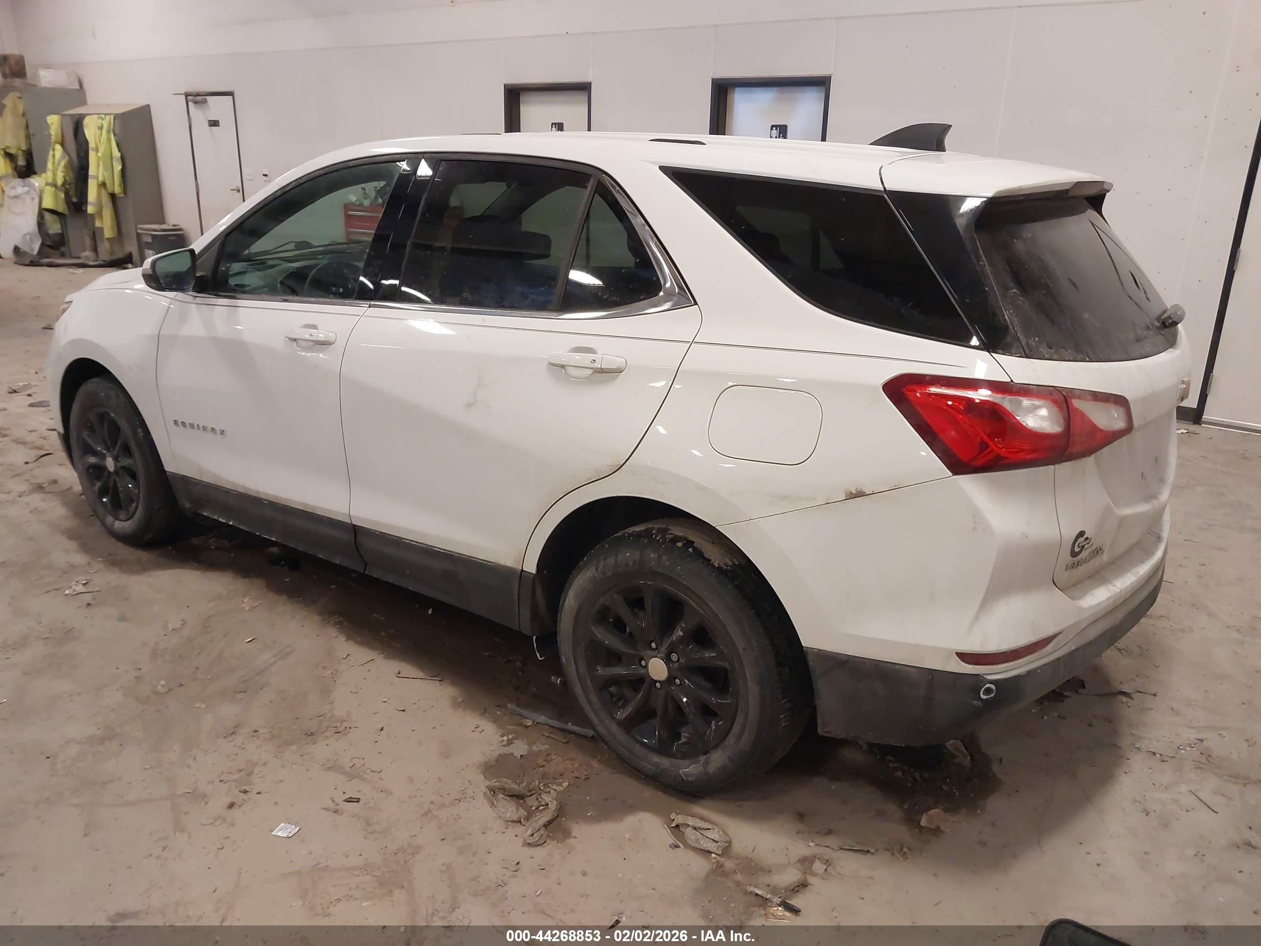 CHEVROLET EQUINOX image 3