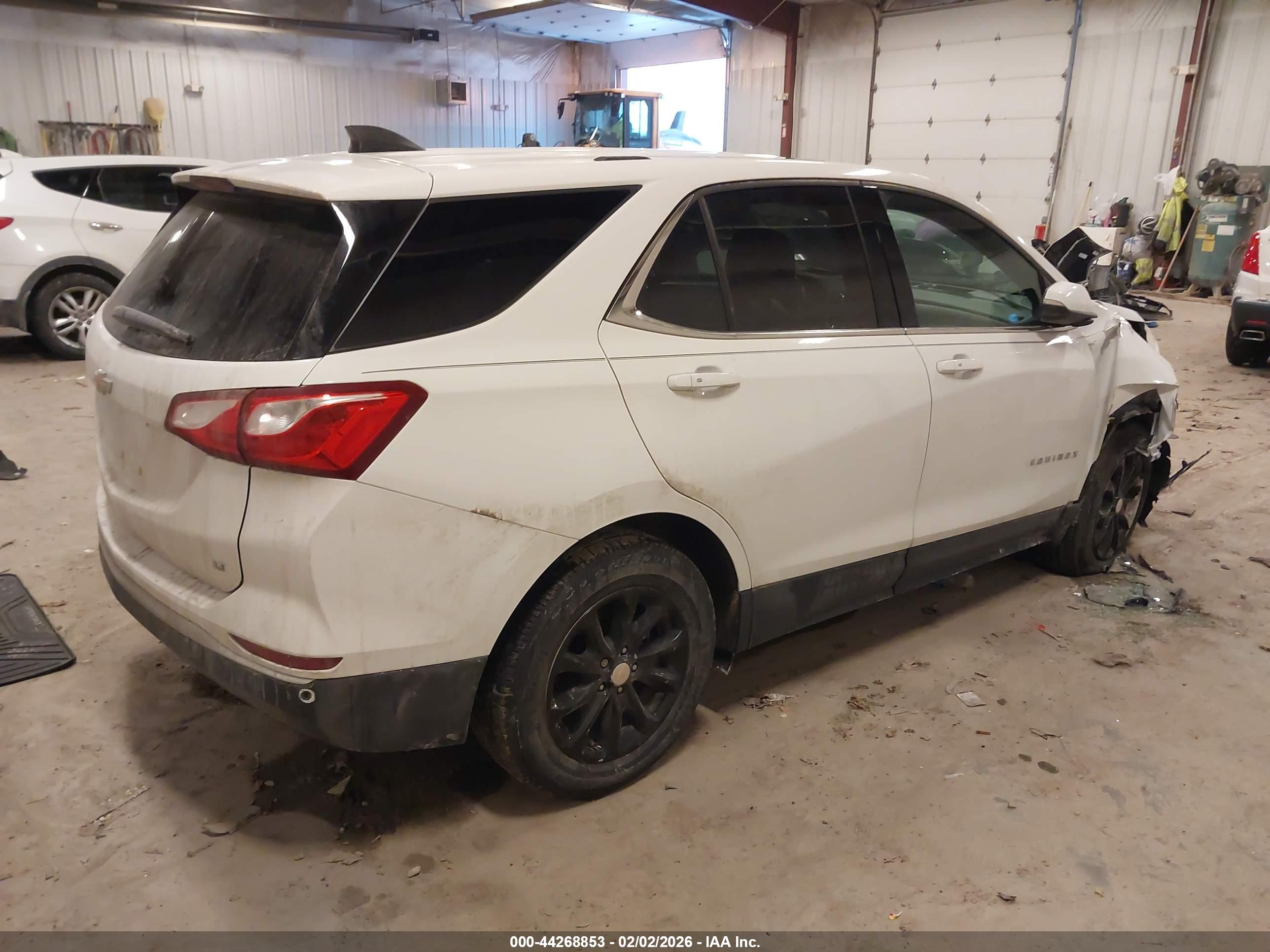 CHEVROLET EQUINOX image 4
