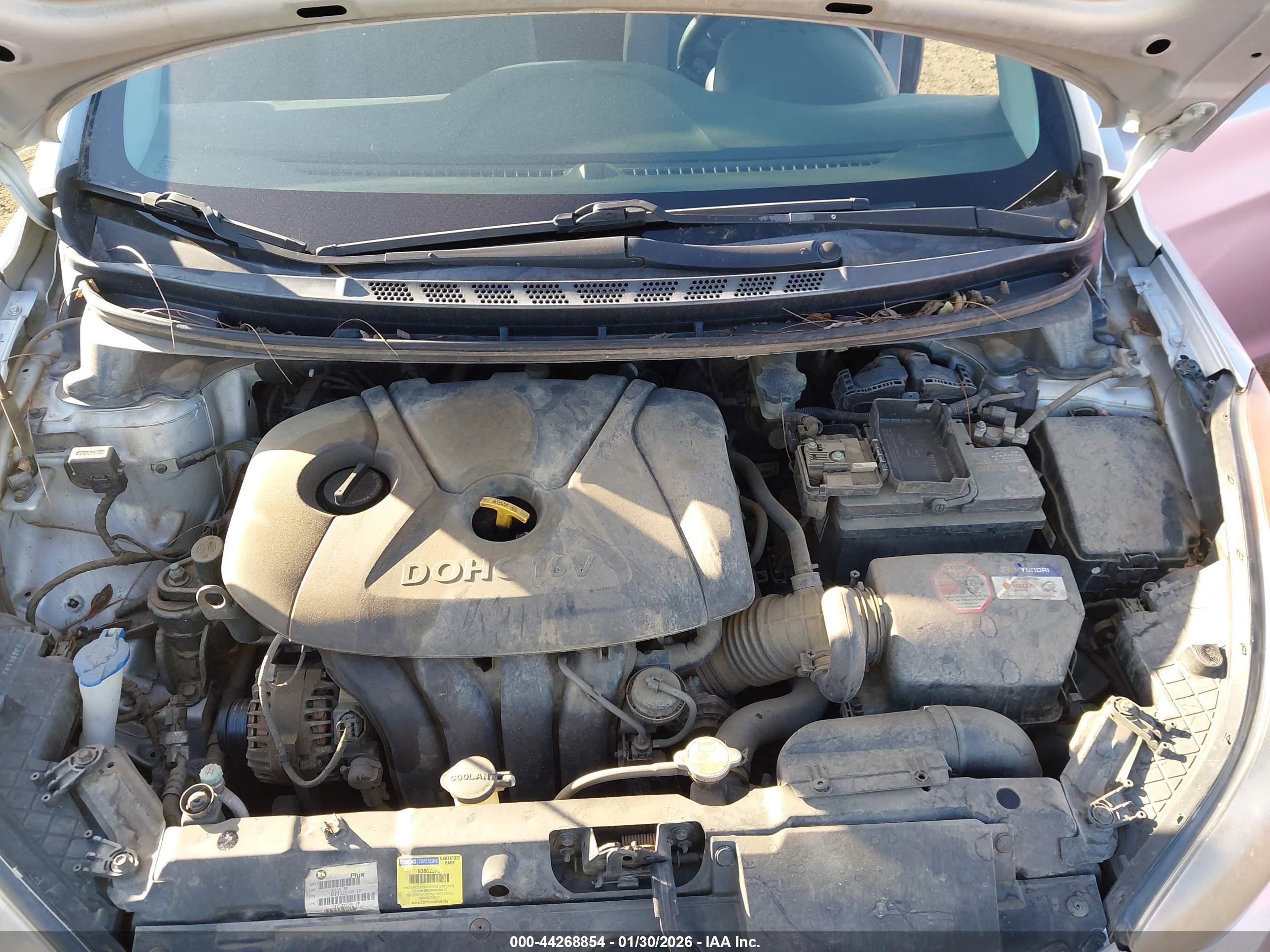 HYUNDAI ELANTRA image 10