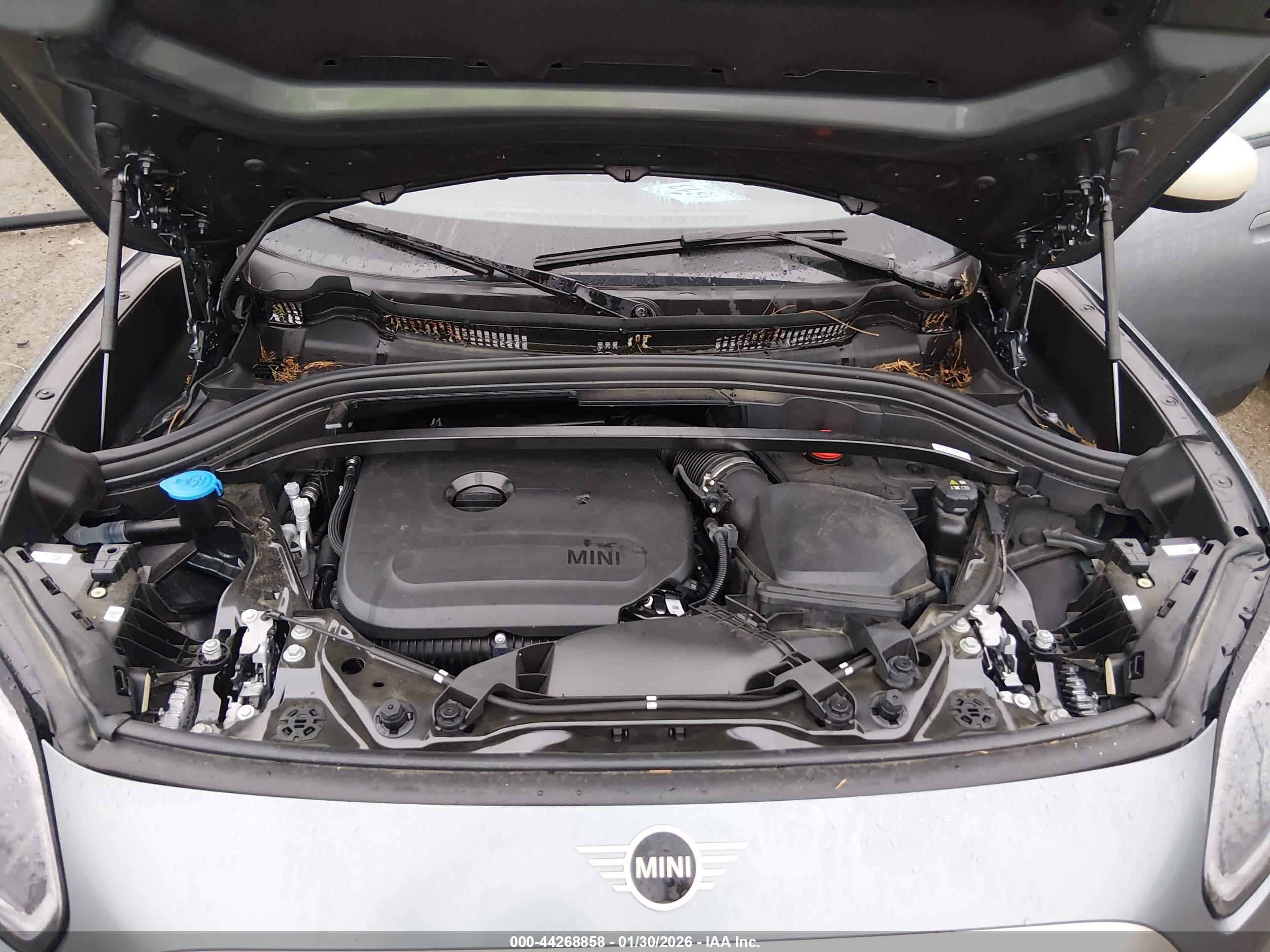 MINI COUNTRYMAN image 10