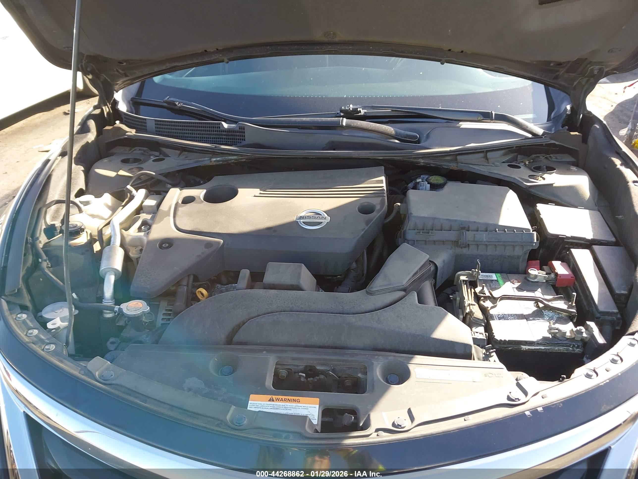 NISSAN ALTIMA image 10