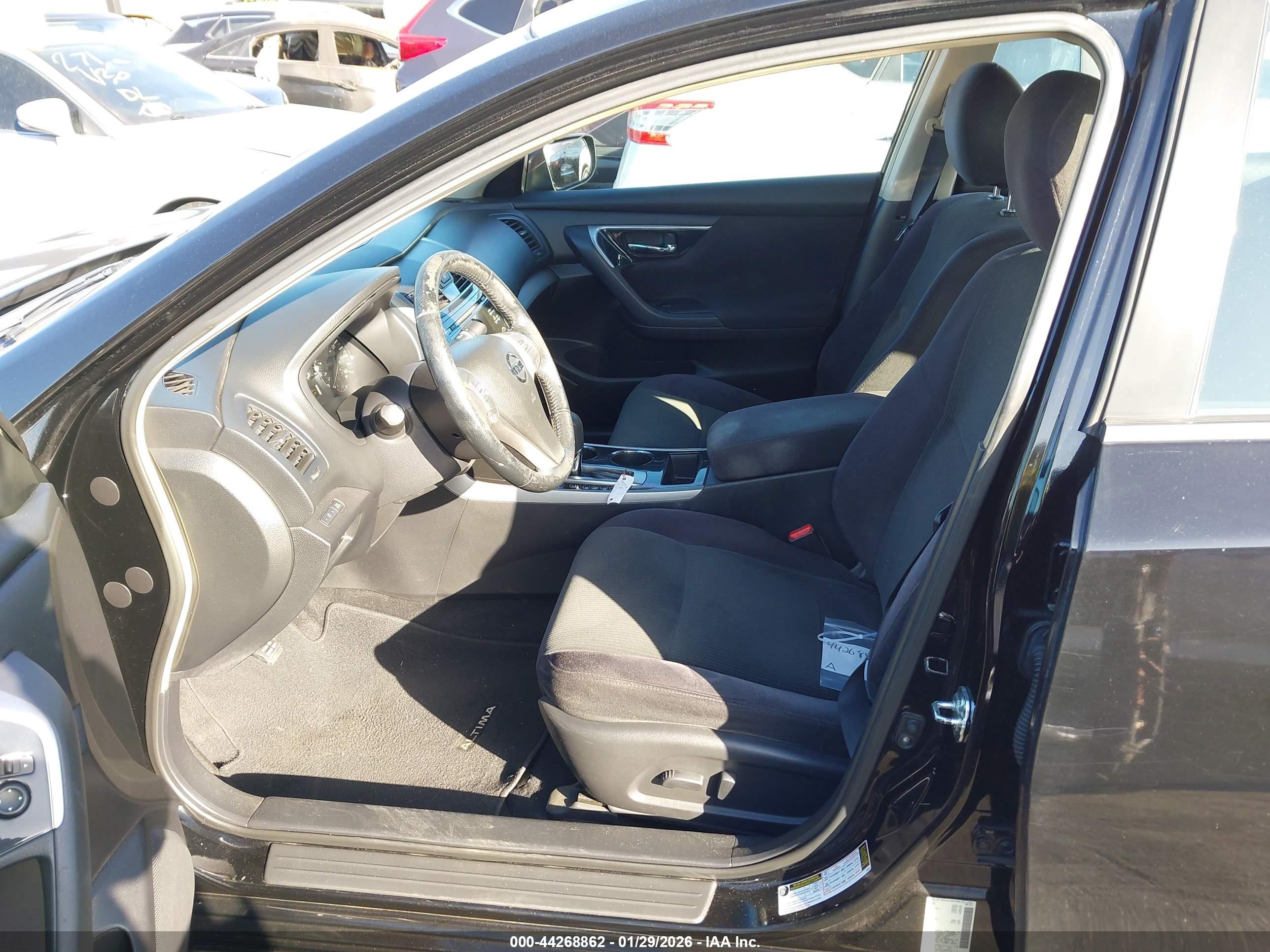 NISSAN ALTIMA image 5