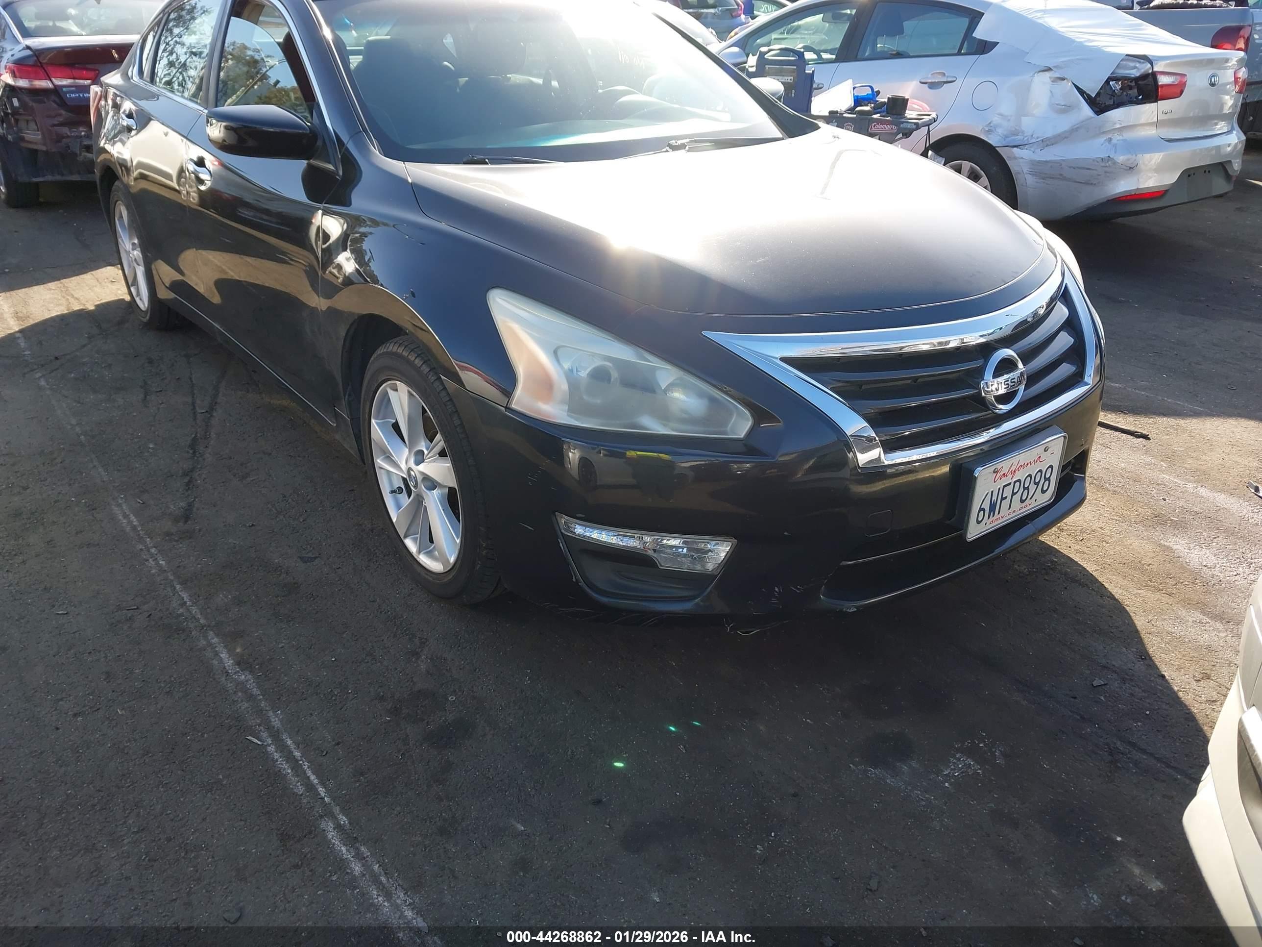NISSAN ALTIMA image 6