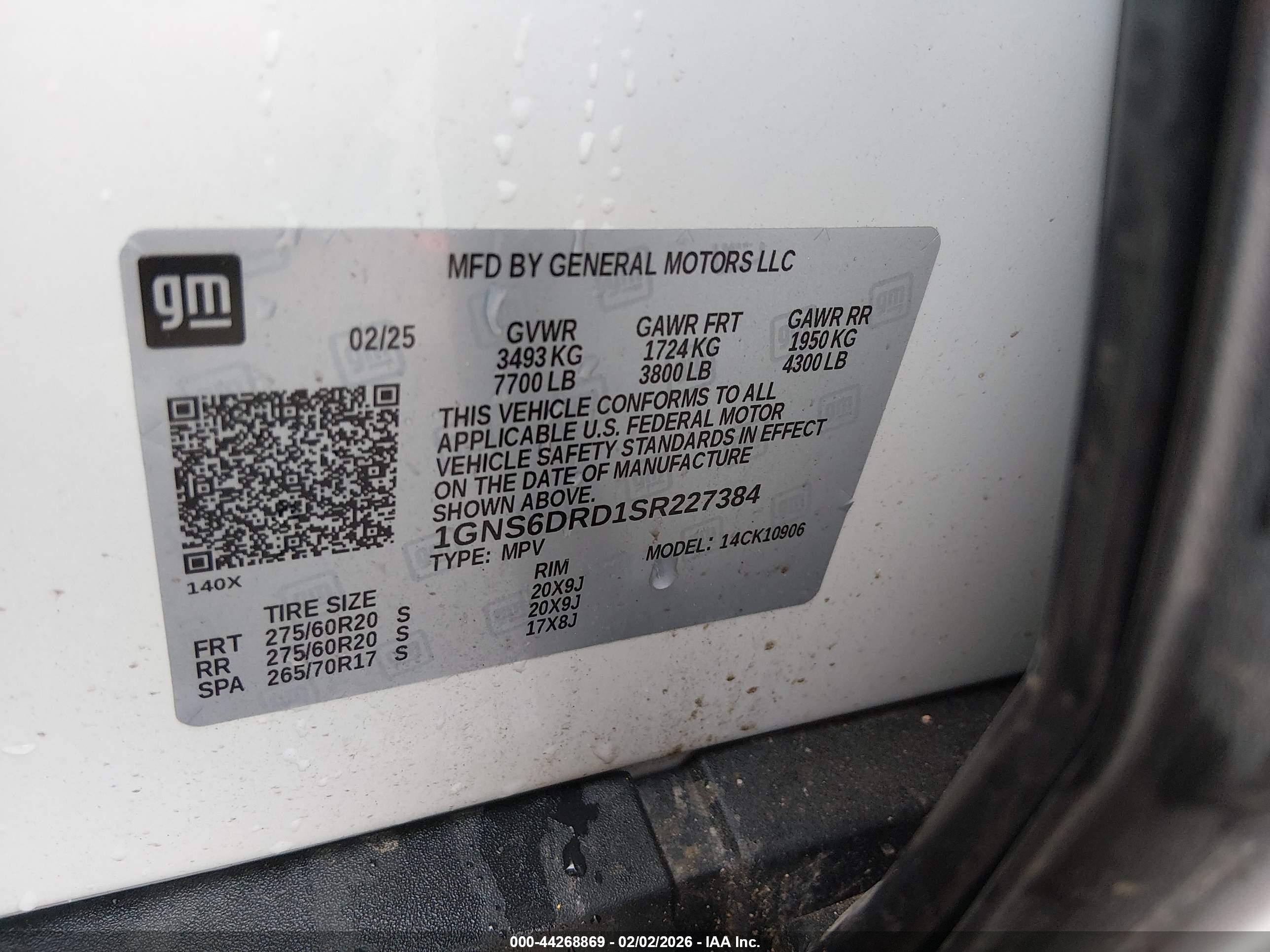 CHEVROLET SUBURBAN image 9