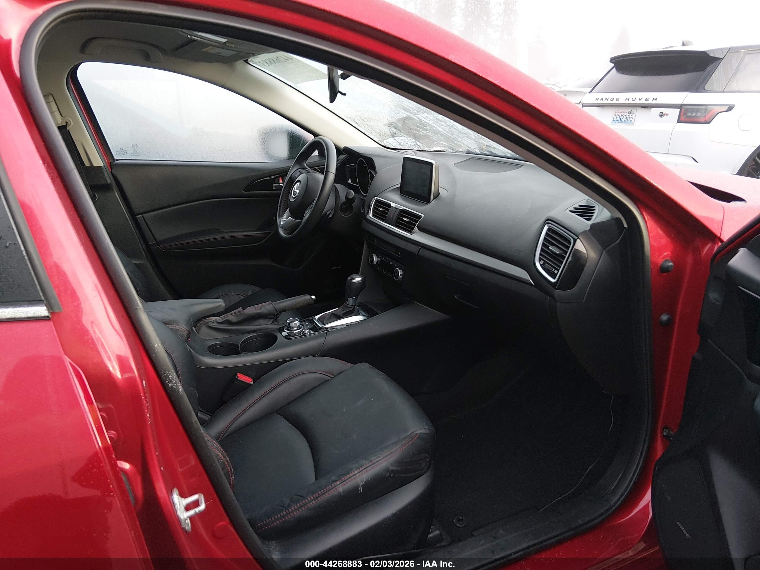 MAZDA MAZDA3 image 5