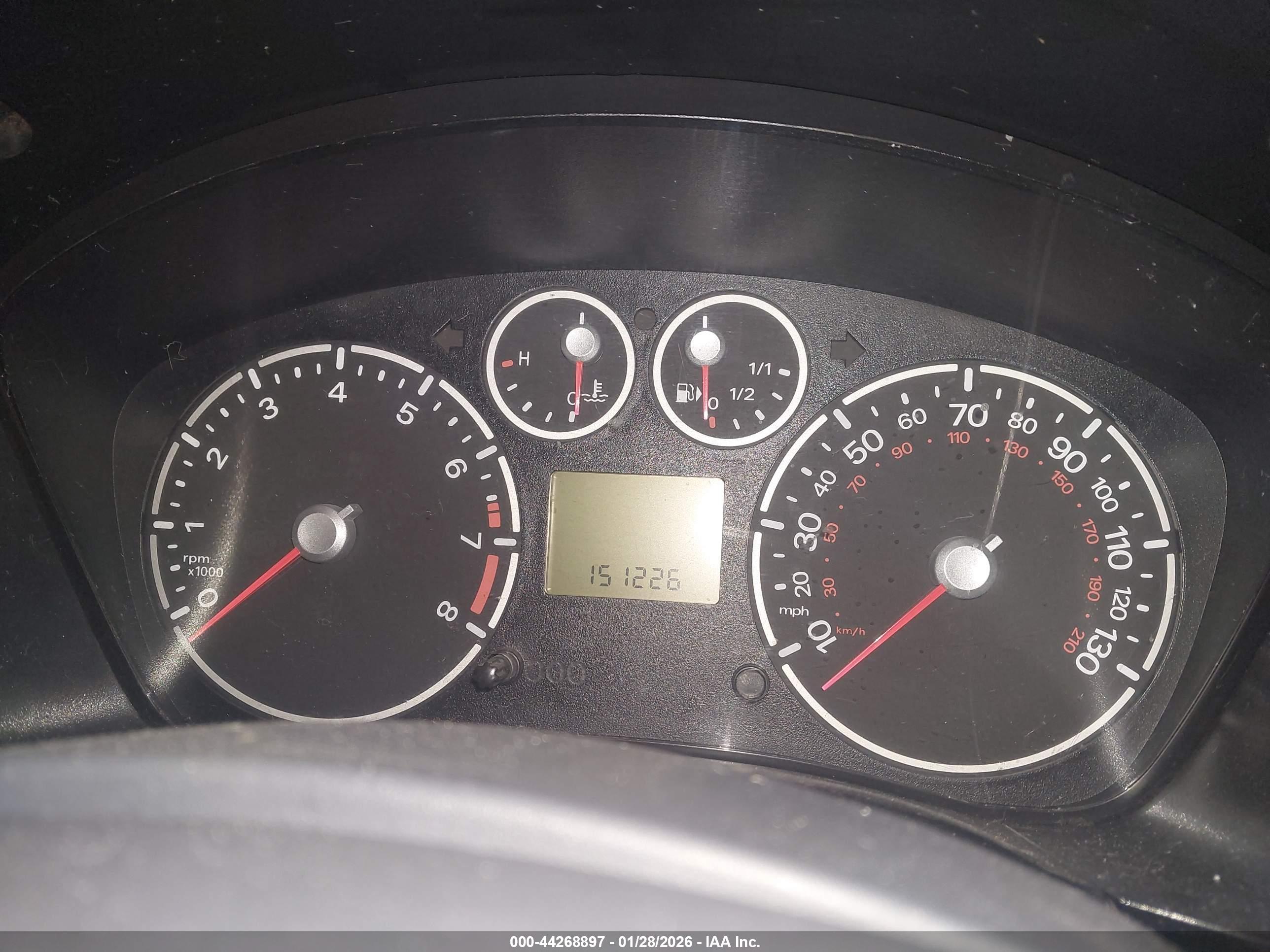 FORD TRANSIT image 7
