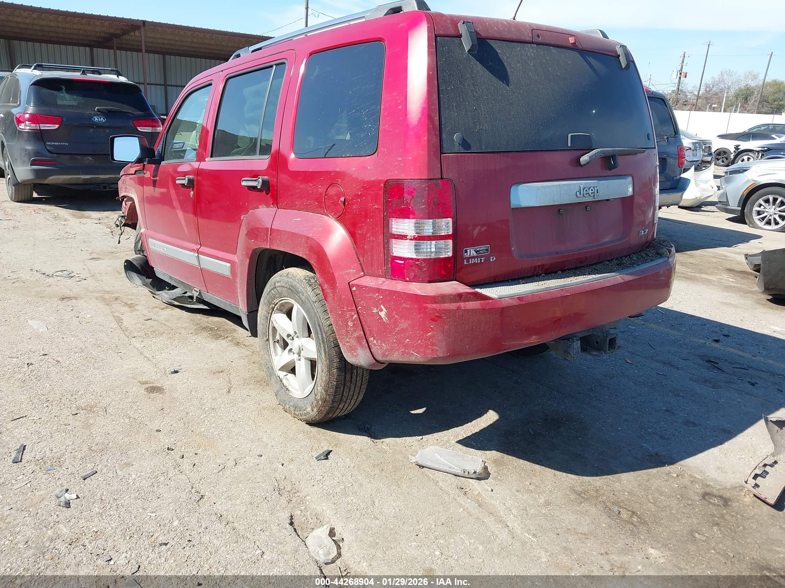 JEEP LIBERTY image 3