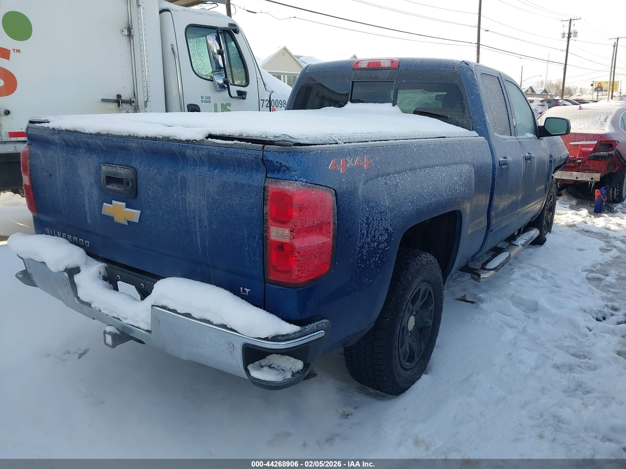 CHEVROLET SILVERADO image 4