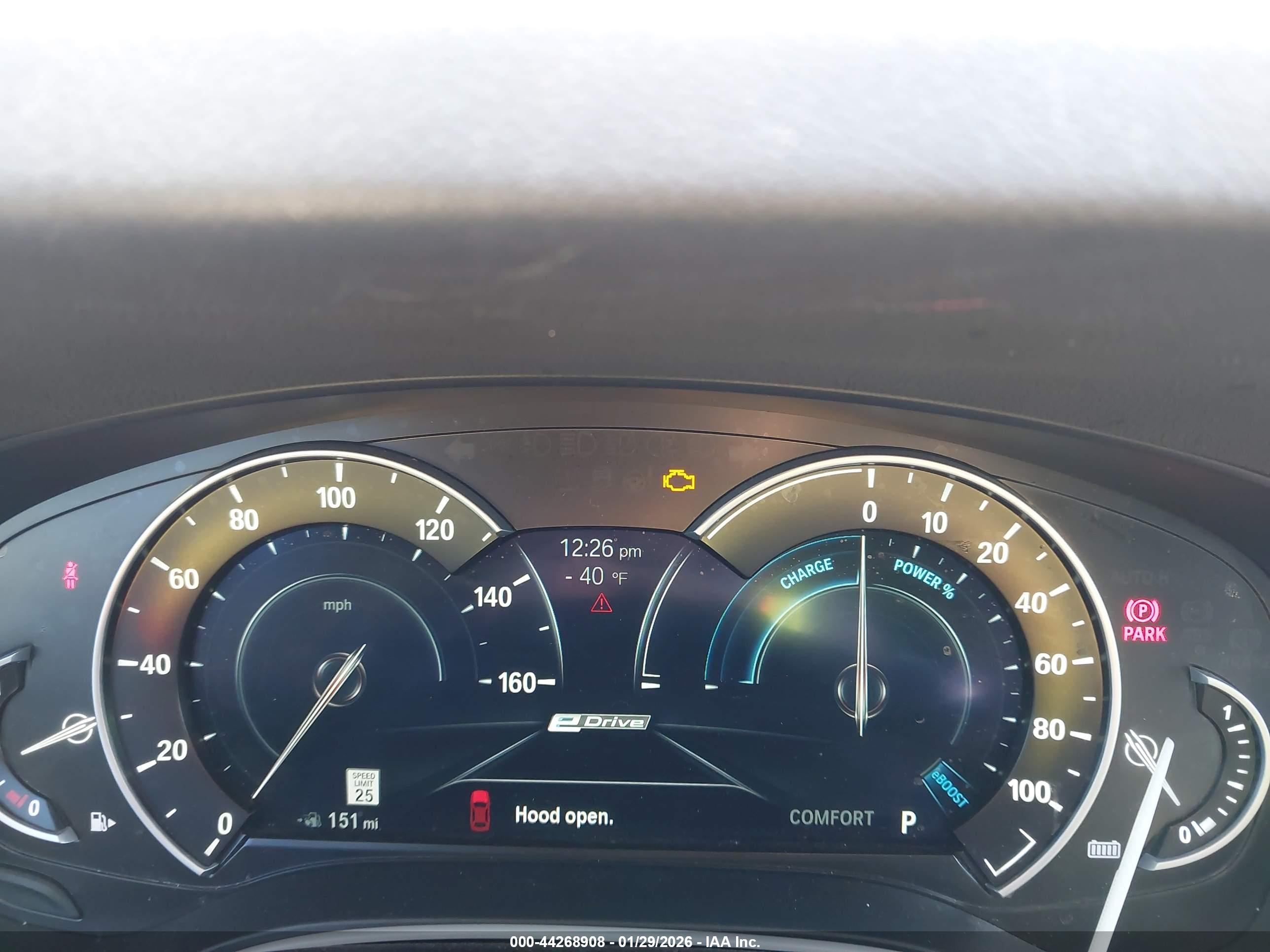 BMW 530E image 7