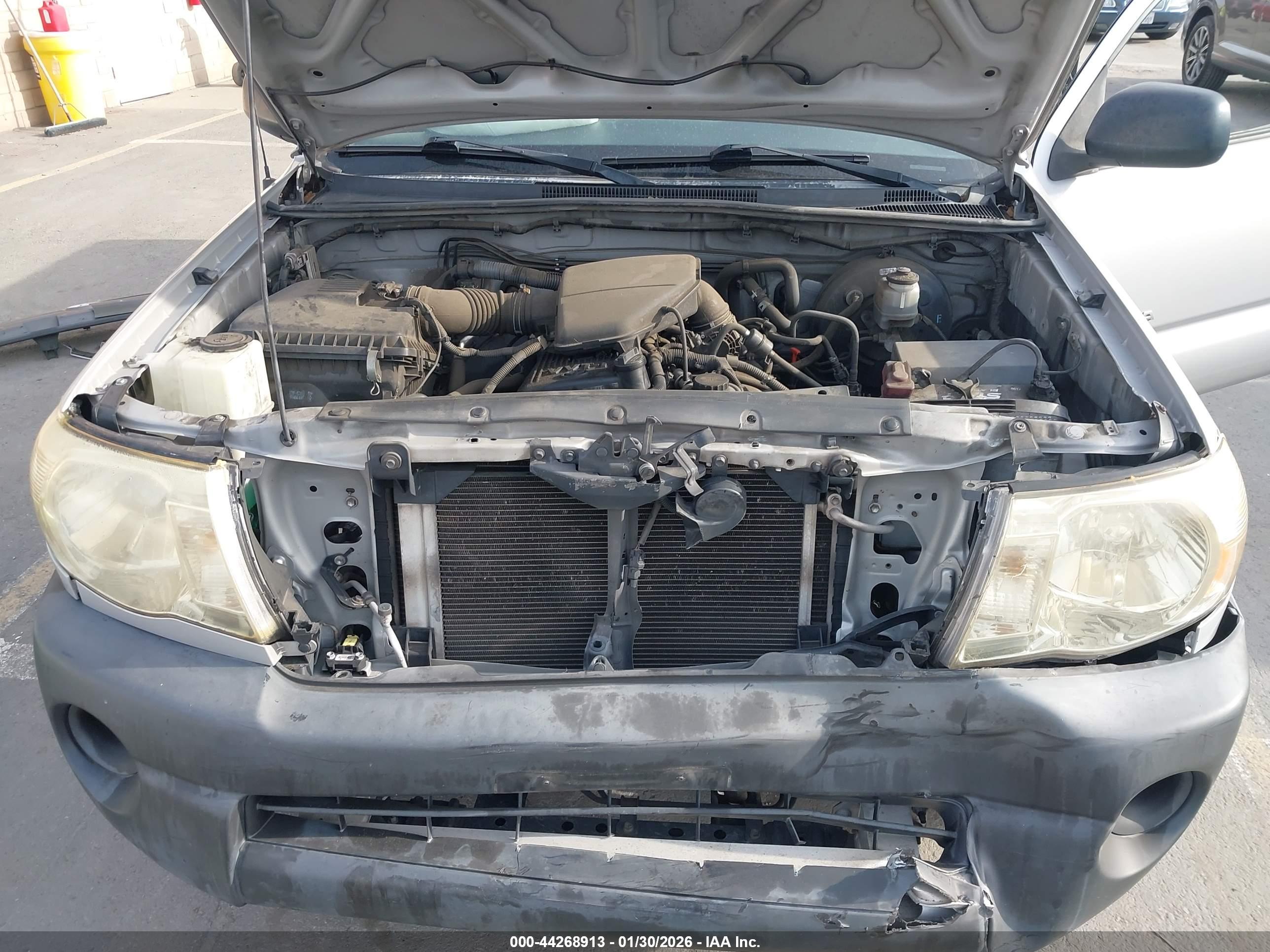 TOYOTA TACOMA image 10