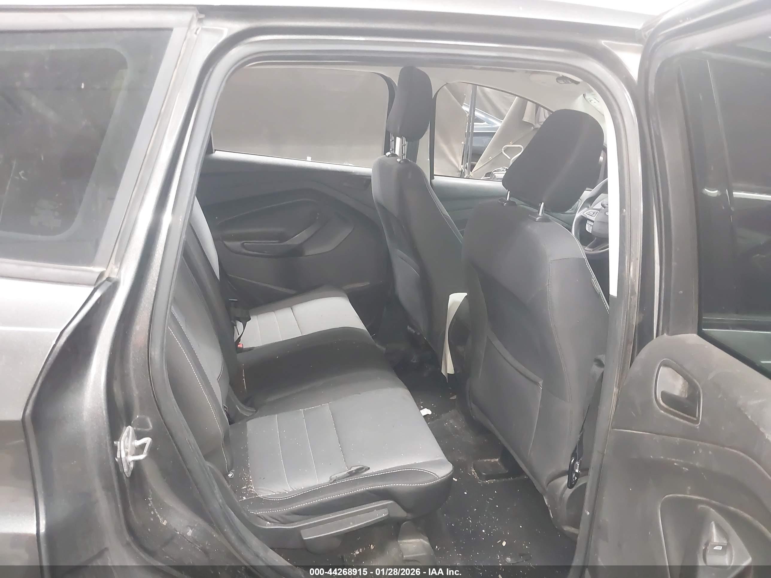 FORD ESCAPE image 8