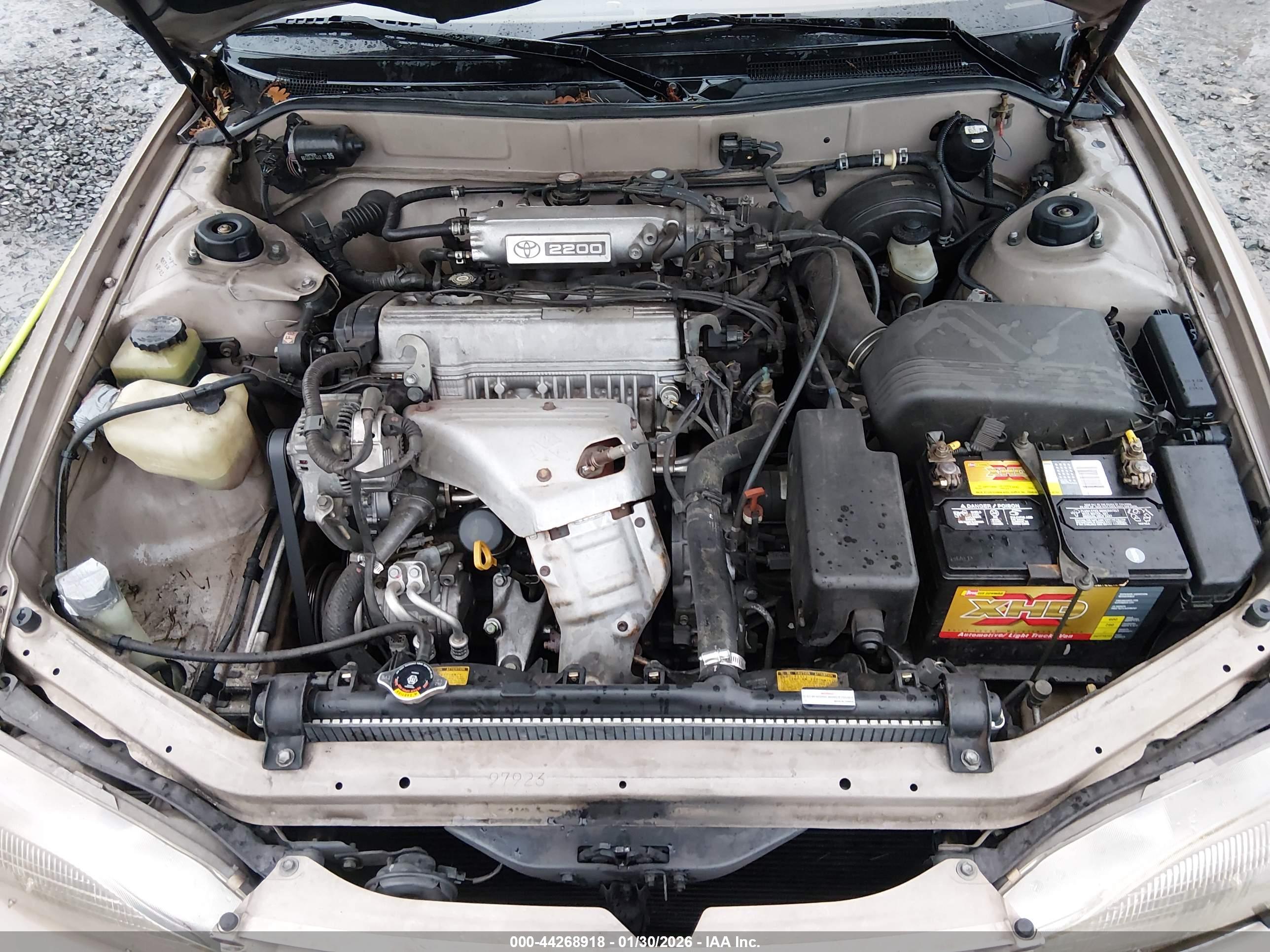 TOYOTA CAMRY image 10